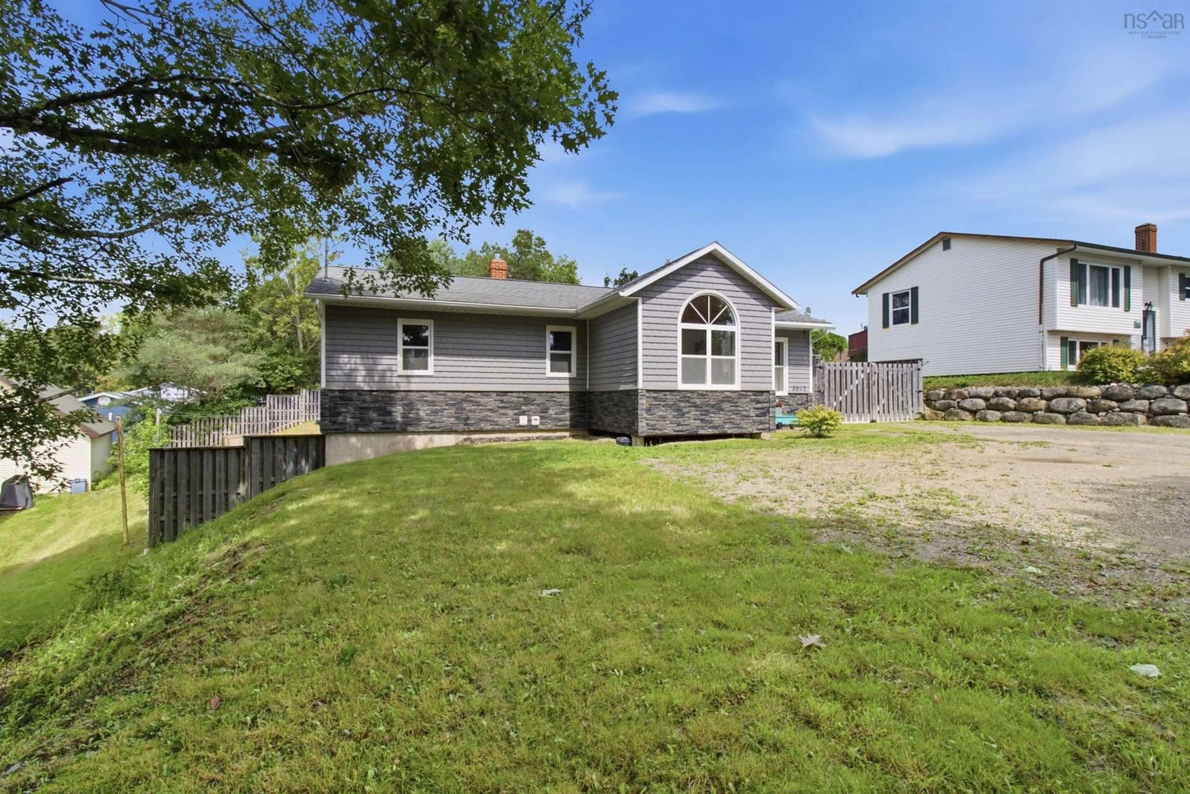 A pic from outside/outdoor area/front of a property/back of a property/a pic from drone, street for 3912 North St, Chester Nova Scotia B0J 1J0