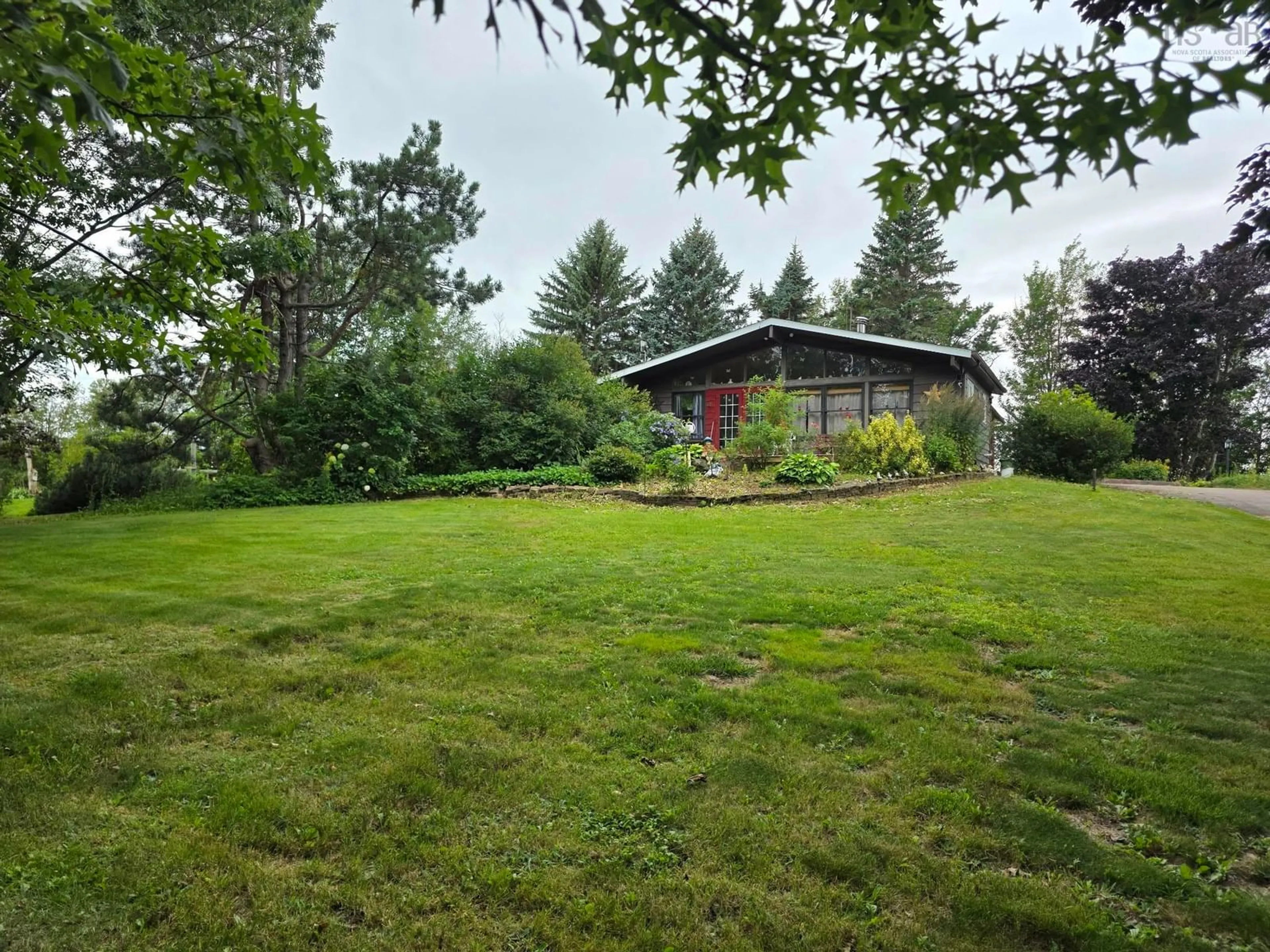 A pic from outside/outdoor area/front of a property/back of a property/a pic from drone, unknown for 3802 Highway 6 Hwy, Tatamagouche Nova Scotia B0K 1V0