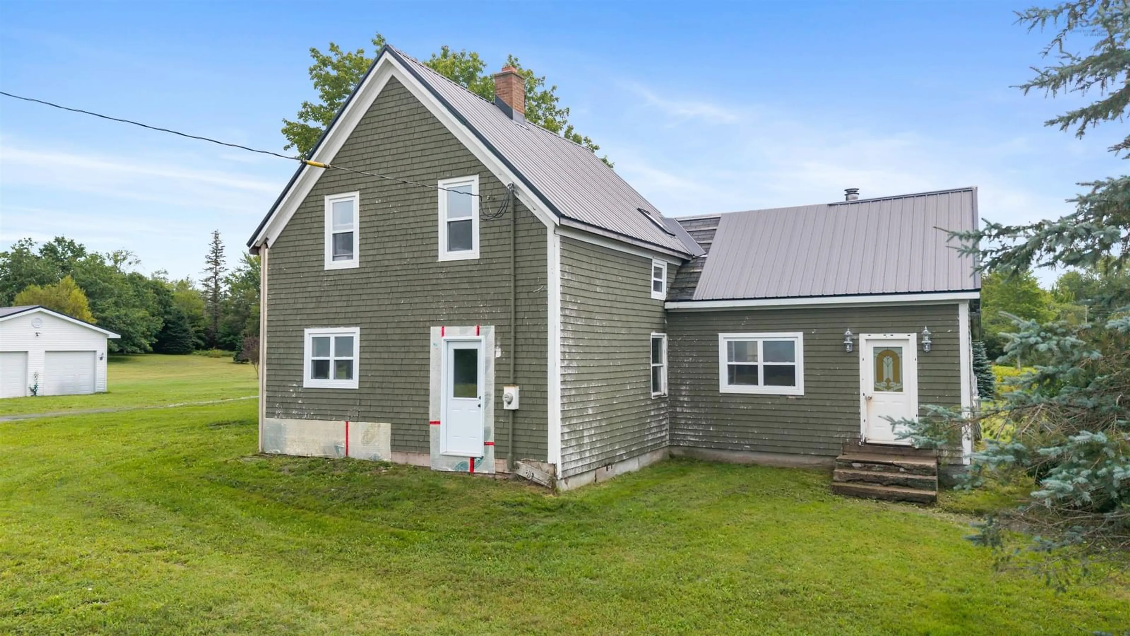 Home with vinyl exterior material, building for 2526 Alton Rd, East Stewiacke Nova Scotia B0N 2J0