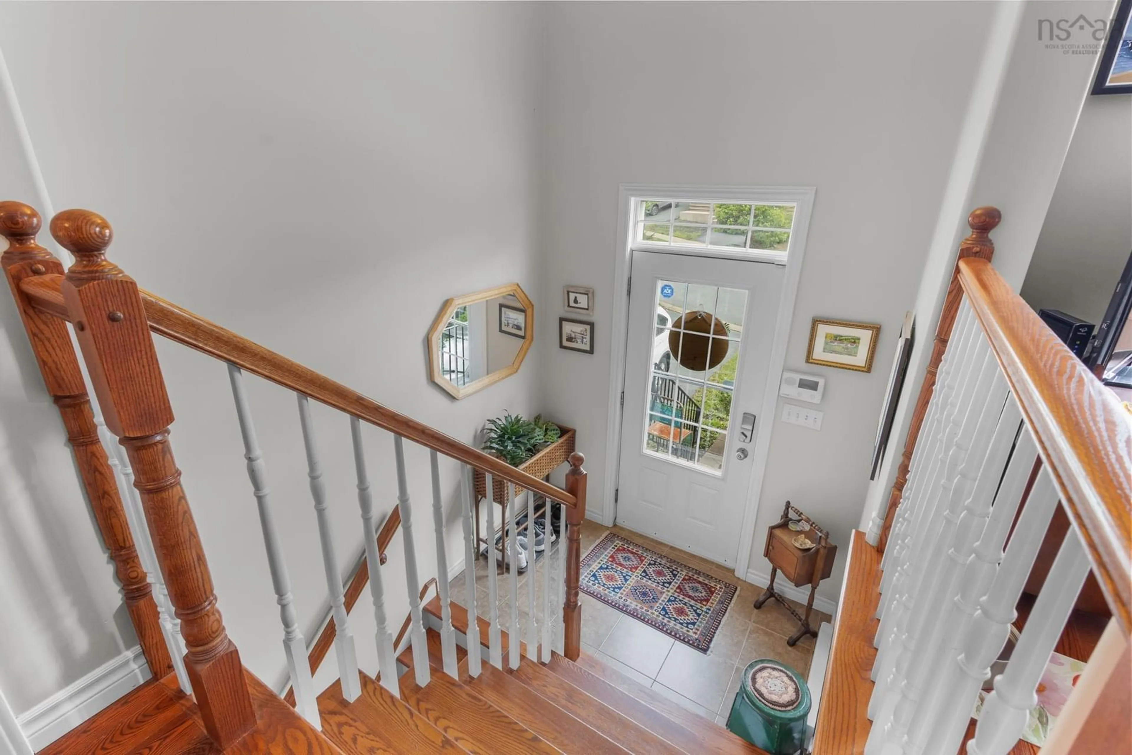 Indoor foyer for 30 Brigadier Crt, Halifax Nova Scotia B3M 4Y5