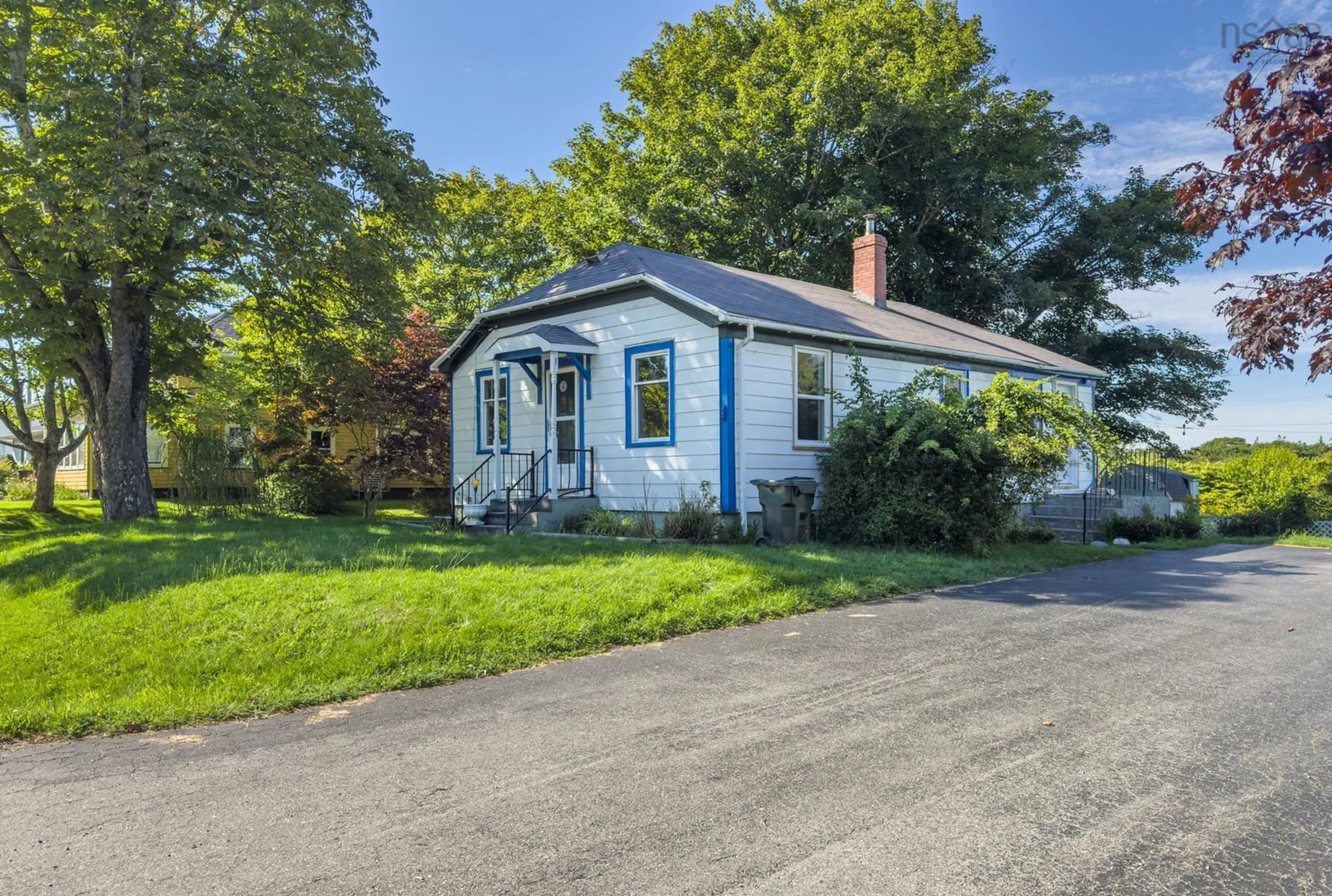 Shed for 102 Parade St, Yarmouth Nova Scotia B5A 3B5
