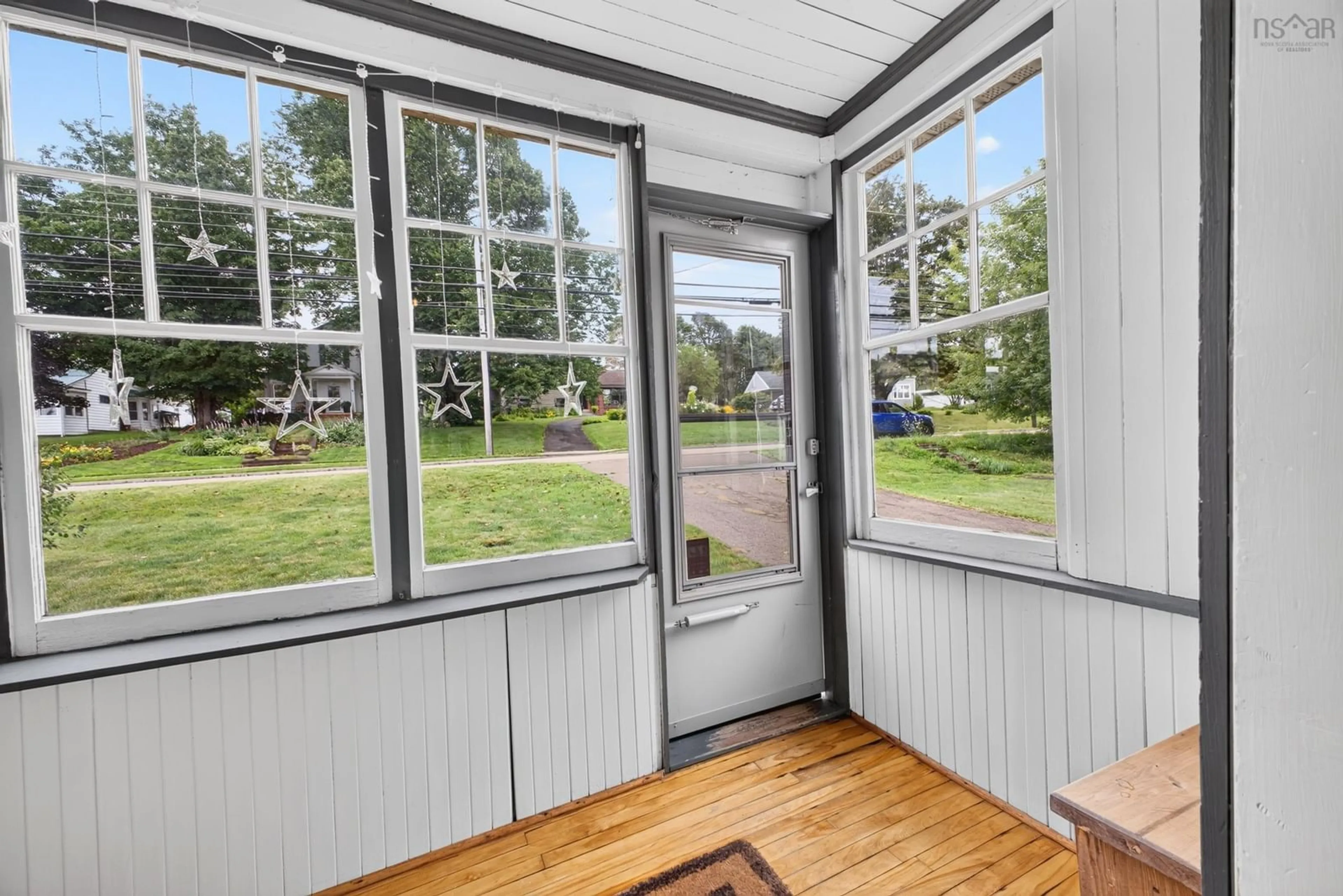 Unknown for 222 Victoria St, Amherst Nova Scotia B4H 1Y9