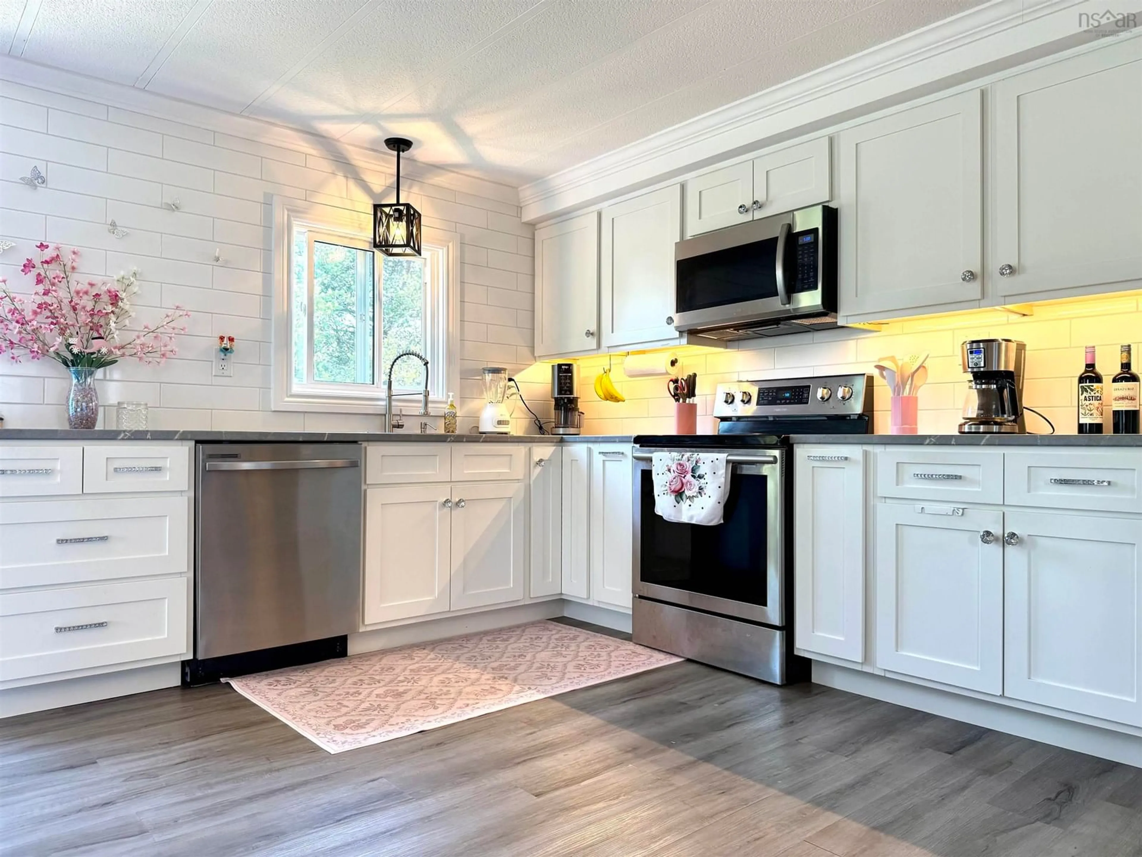 Open concept kitchen, unknown for 67 Pleasant St, Springhill Nova Scotia B0M 1X0