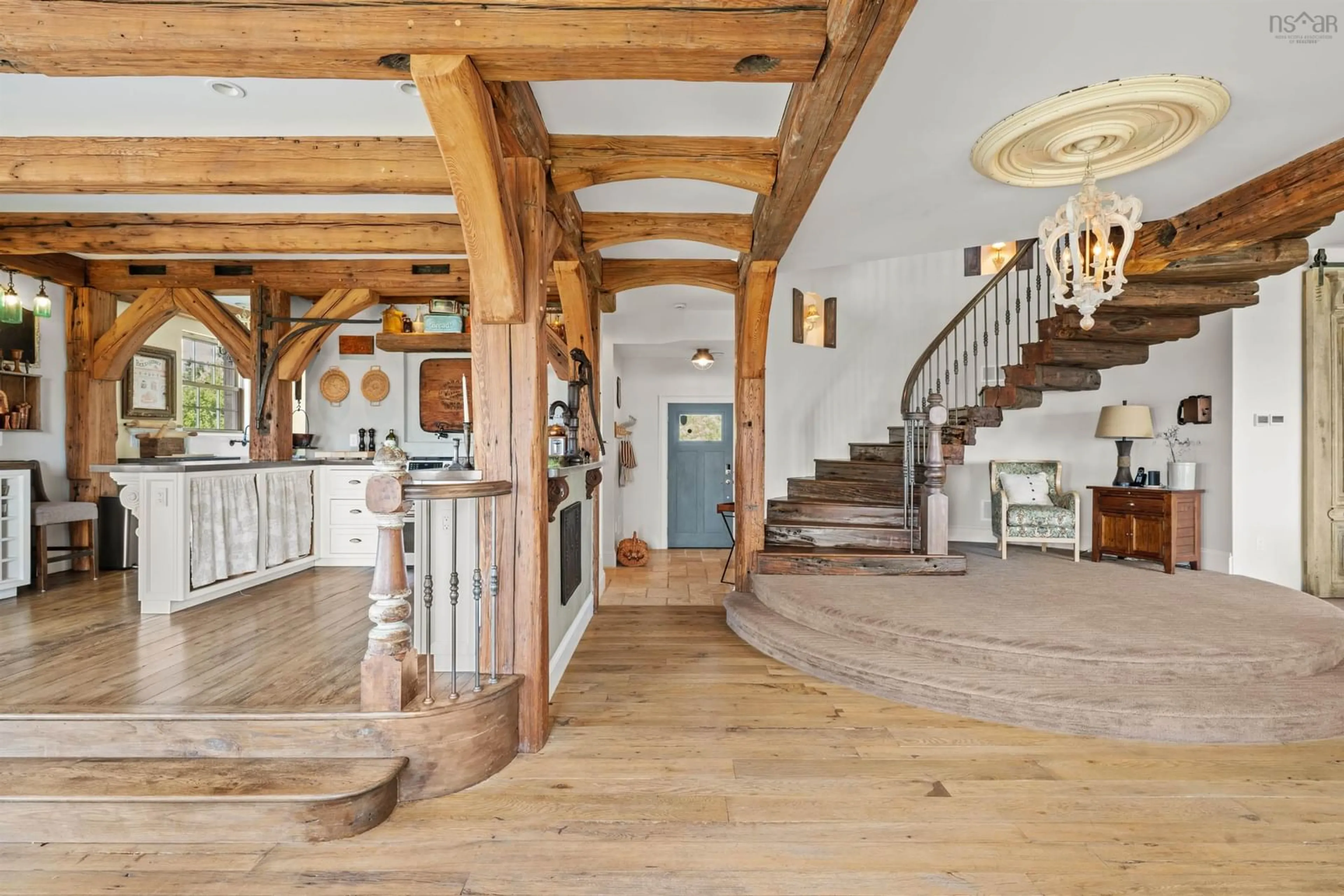 Indoor foyer for 27 Seashore Lane, Blandford Nova Scotia B0J 1T0
