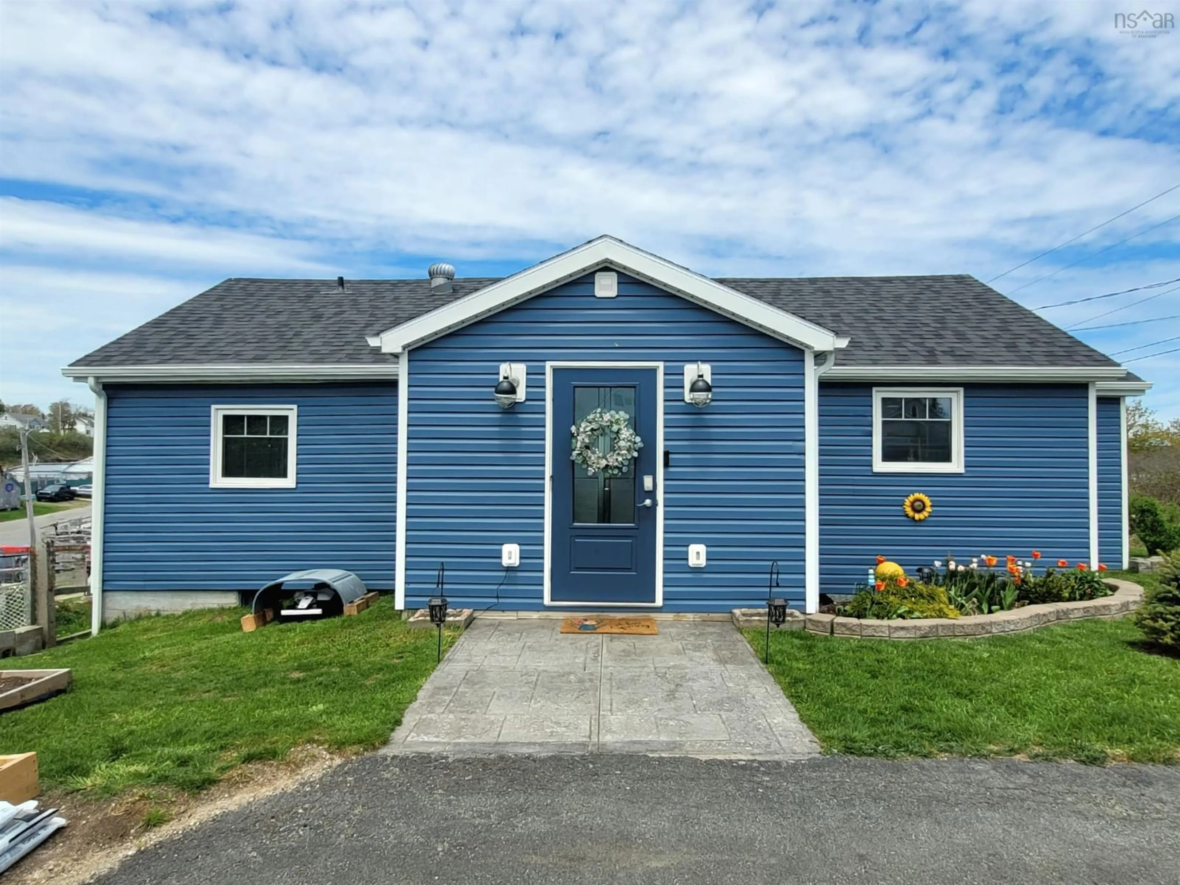 Home with vinyl exterior material, street for 83 South St, Lockeport Nova Scotia B0T 1L0