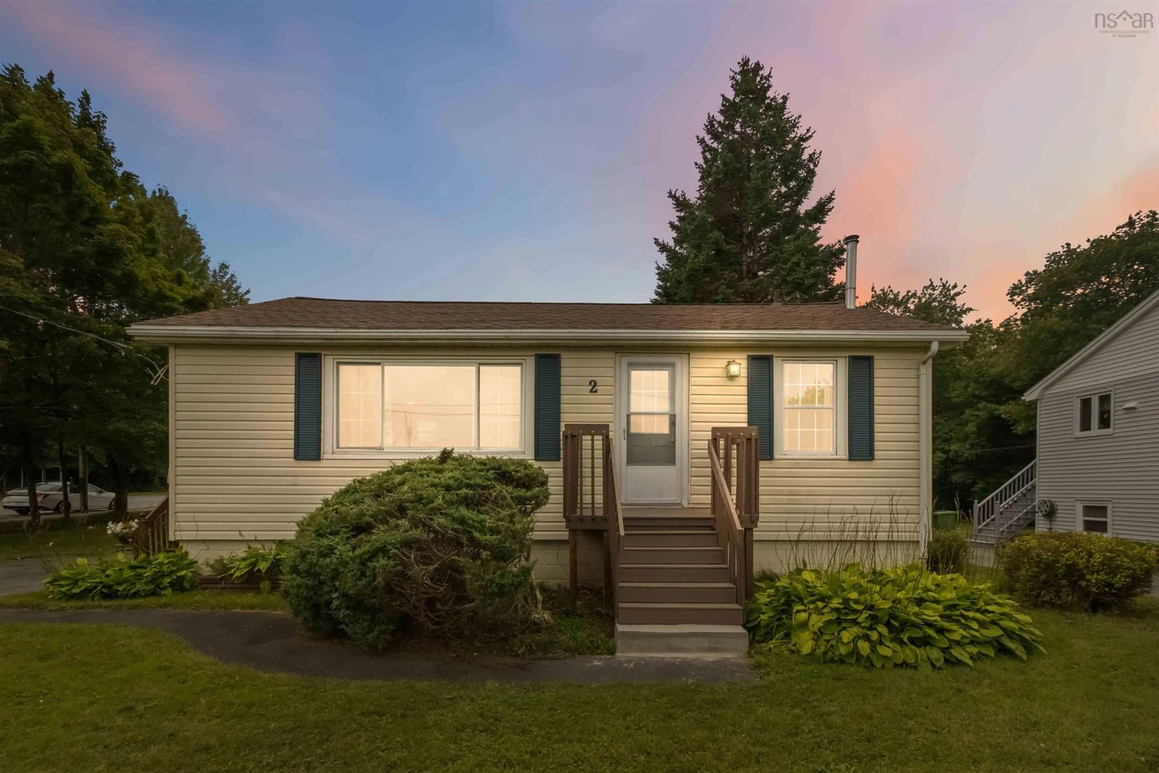 Home with vinyl exterior material, street for 2 Kelly St, Halifax Nova Scotia B3N 1W1