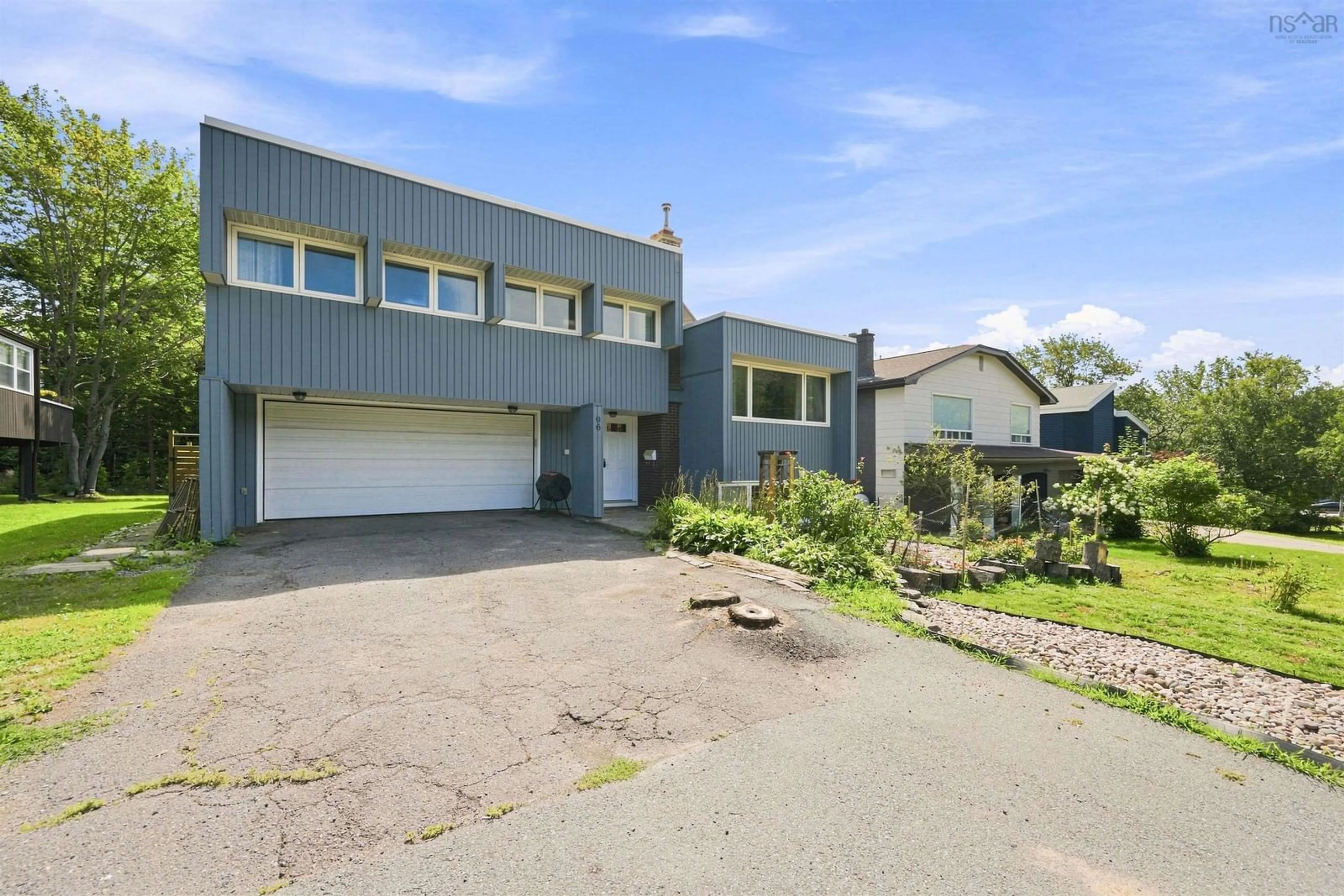 A pic from outside/outdoor area/front of a property/back of a property/a pic from drone, street for 96 Bayview Rd, Halifax Nova Scotia B3M 1L3