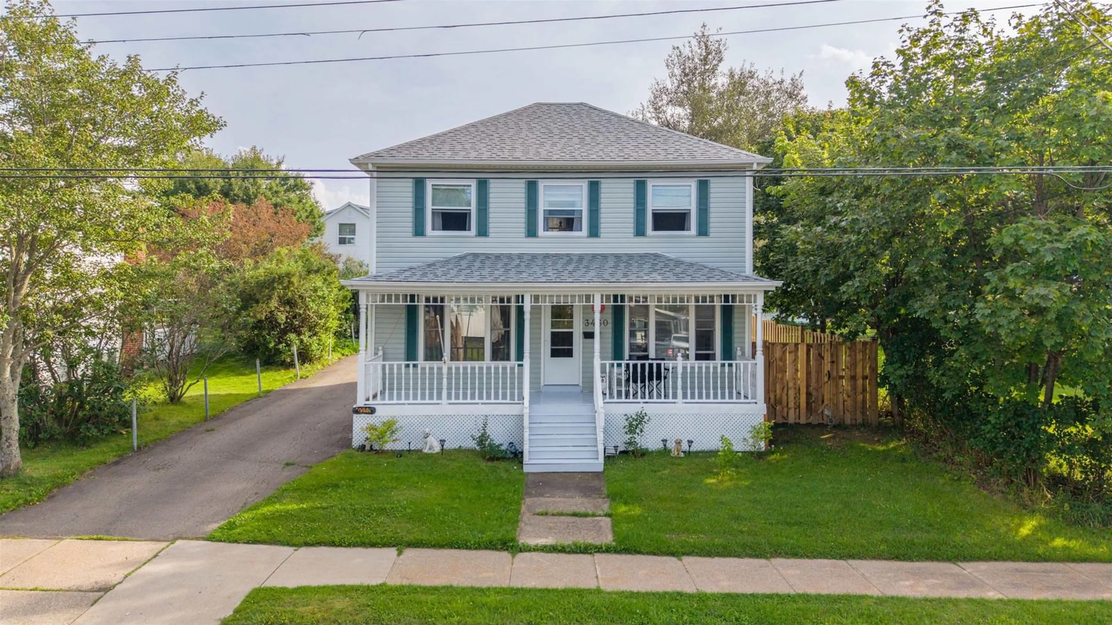 Home with vinyl exterior material, street for 3460 Ellsworth Ave, New Waterford Nova Scotia B1H 2G3