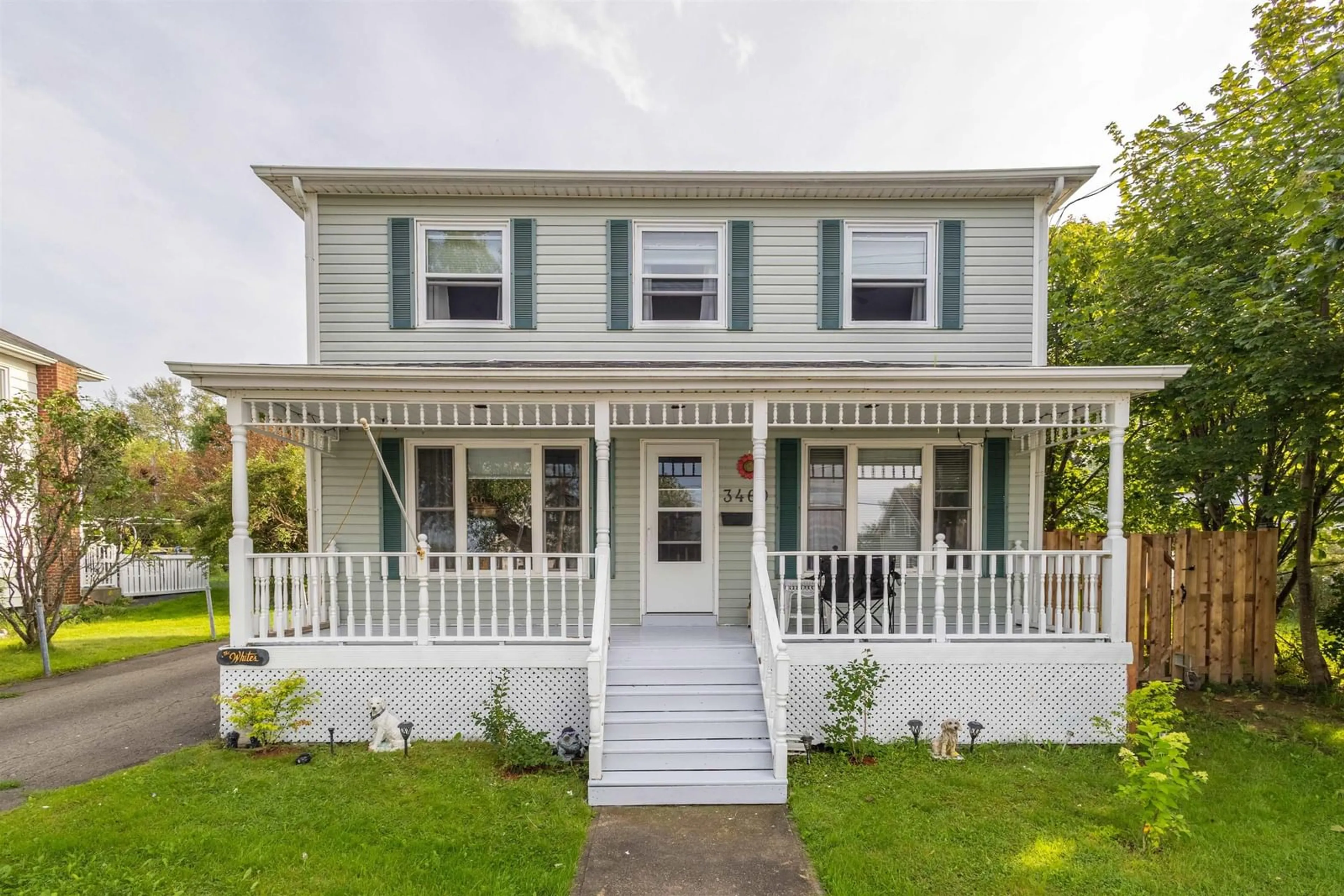 Home with vinyl exterior material, street for 3460 Ellsworth Ave, New Waterford Nova Scotia B1H 2G3