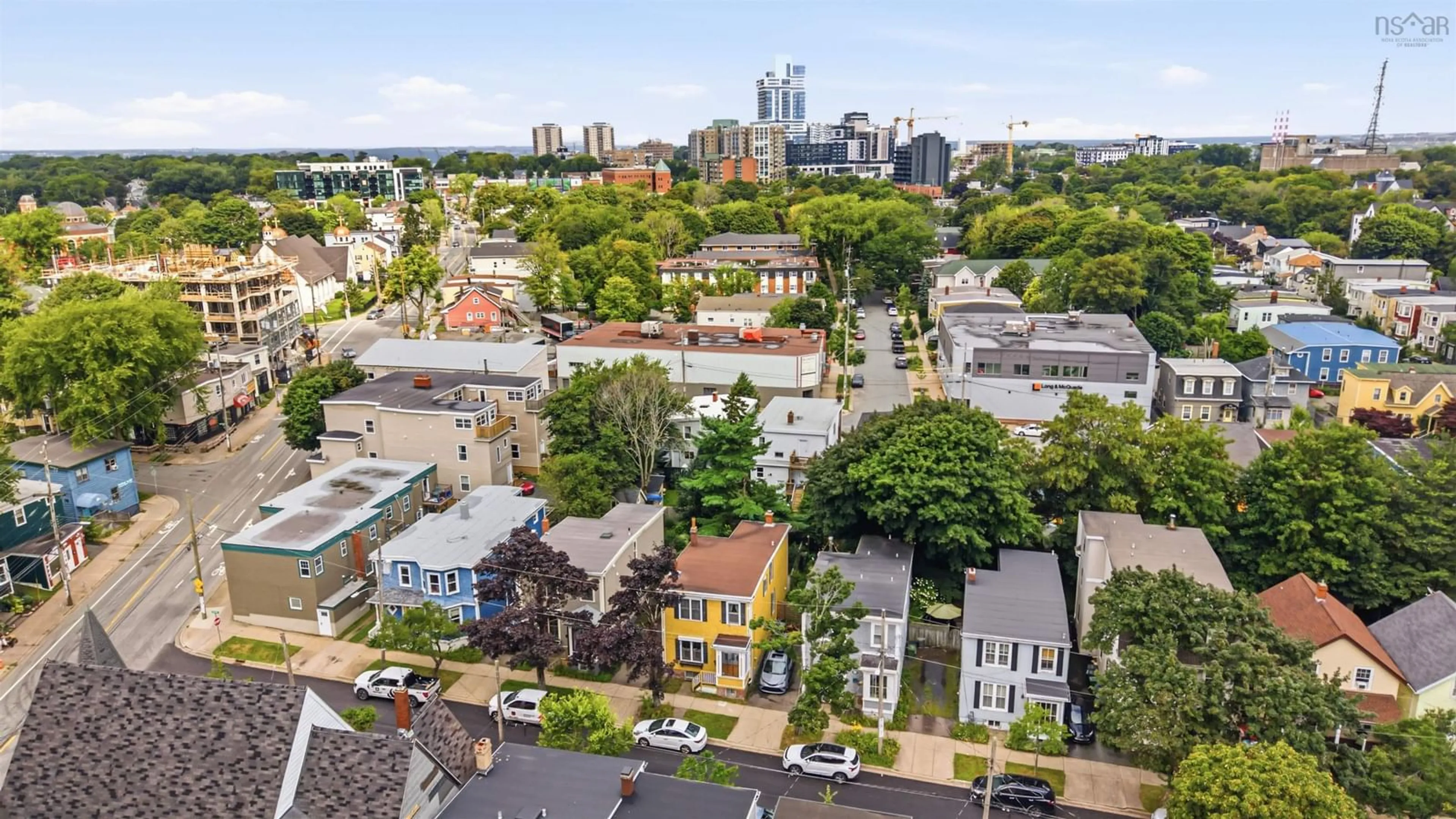 A pic from outside/outdoor area/front of a property/back of a property/a pic from drone, city buildings view from balcony for 6079 Compton Ave, Halifax Nova Scotia B3K 1E8