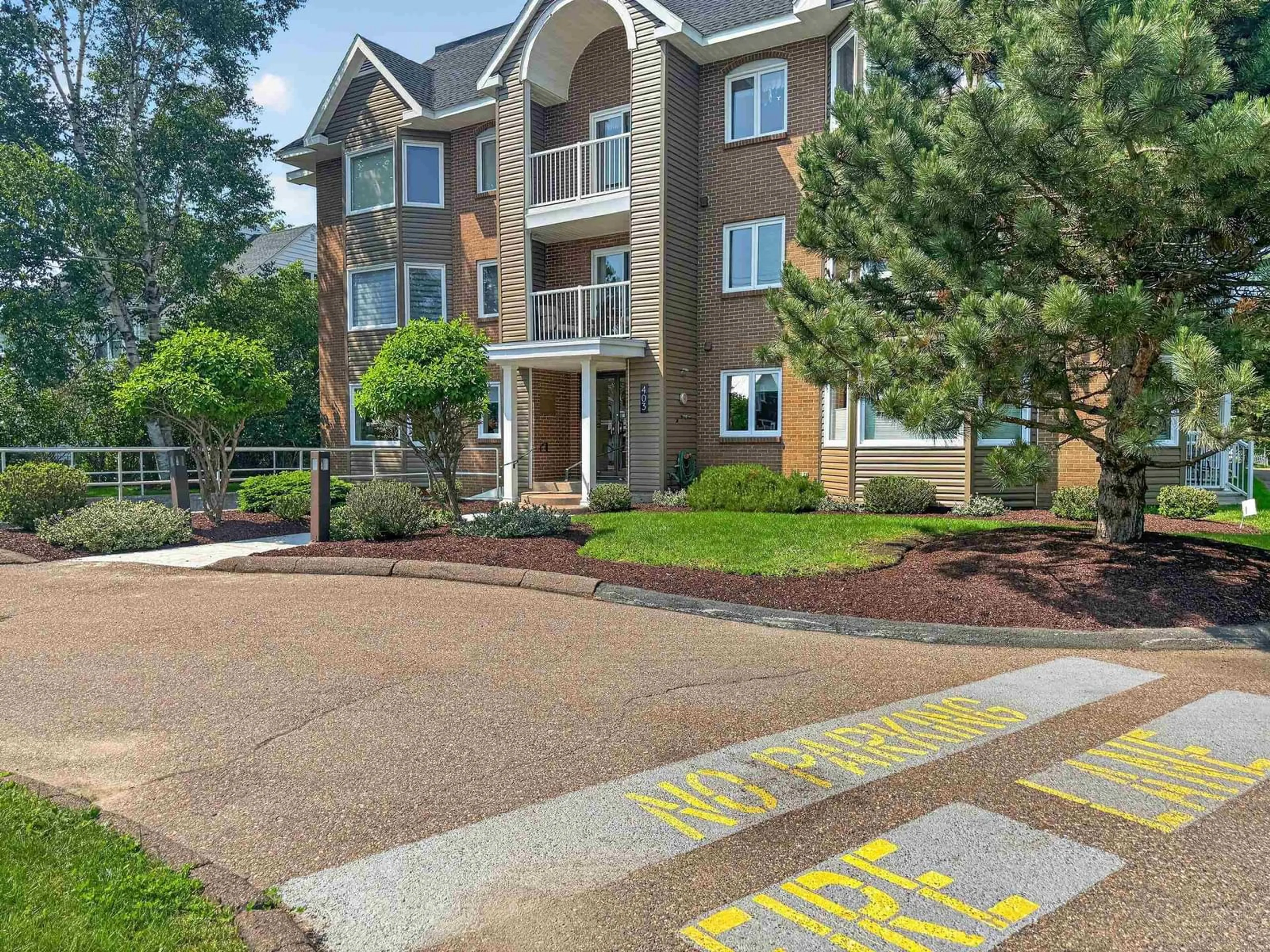 Unknown for 403 Prince St #201, Truro Nova Scotia B2N 1E6