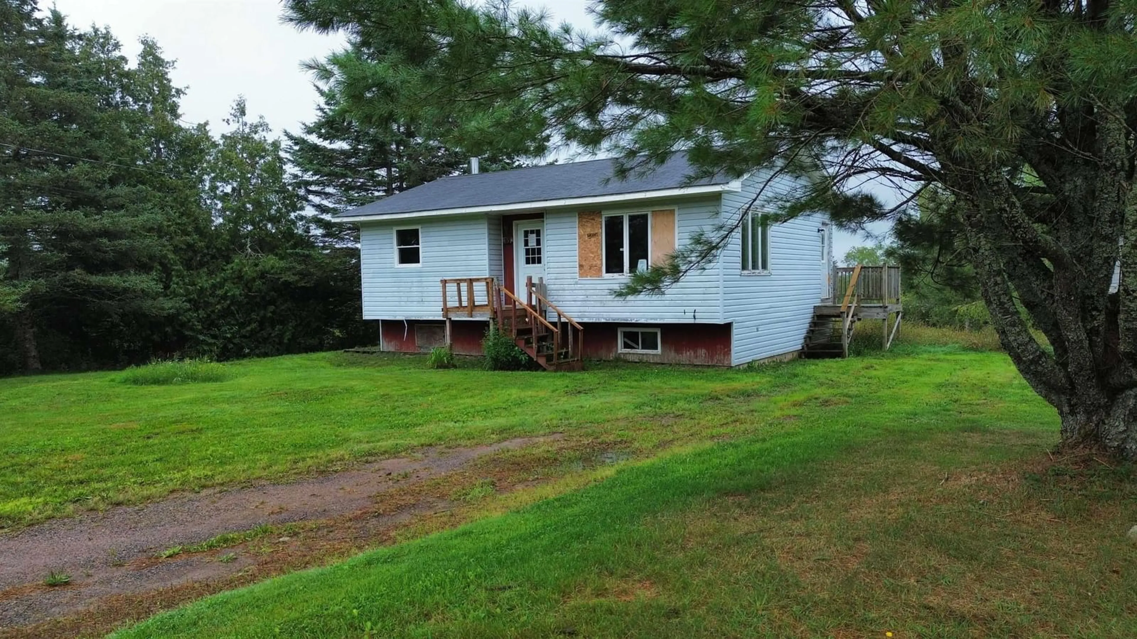 A pic from outside/outdoor area/front of a property/back of a property/a pic from drone, building for 131 Old Halifax Rd, Stanley Nova Scotia B4H 3Y1