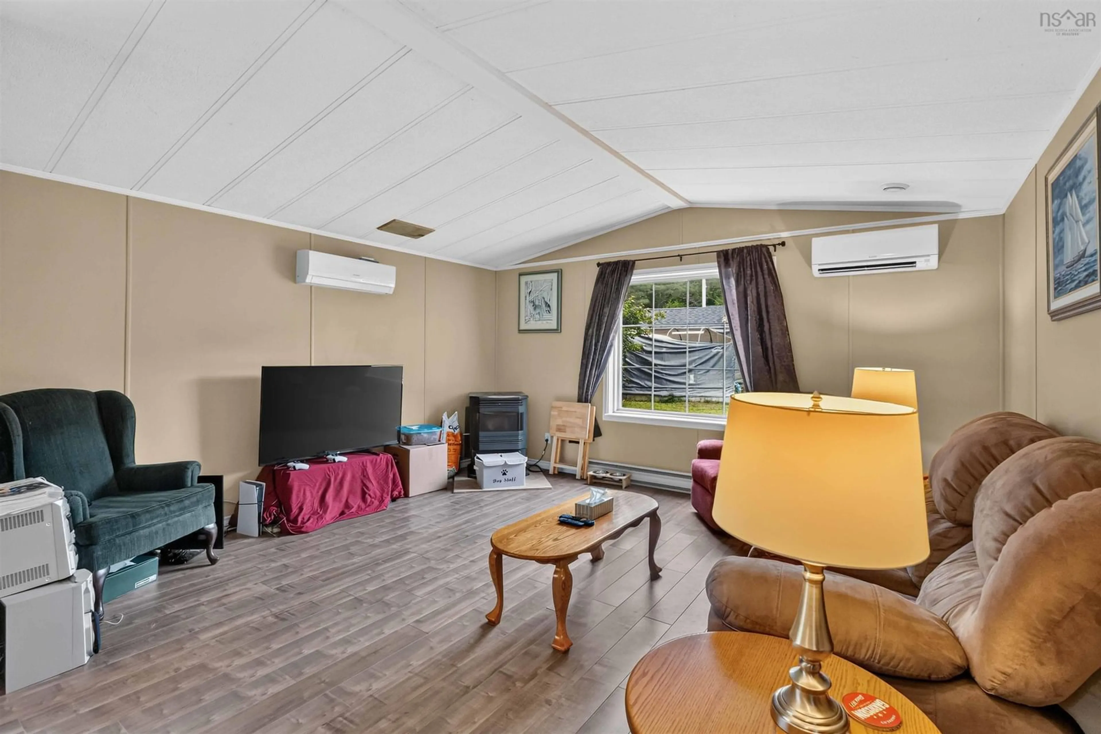 A pic of a room for 14581 Highway 1, Wilmot Nova Scotia B0P 1W0