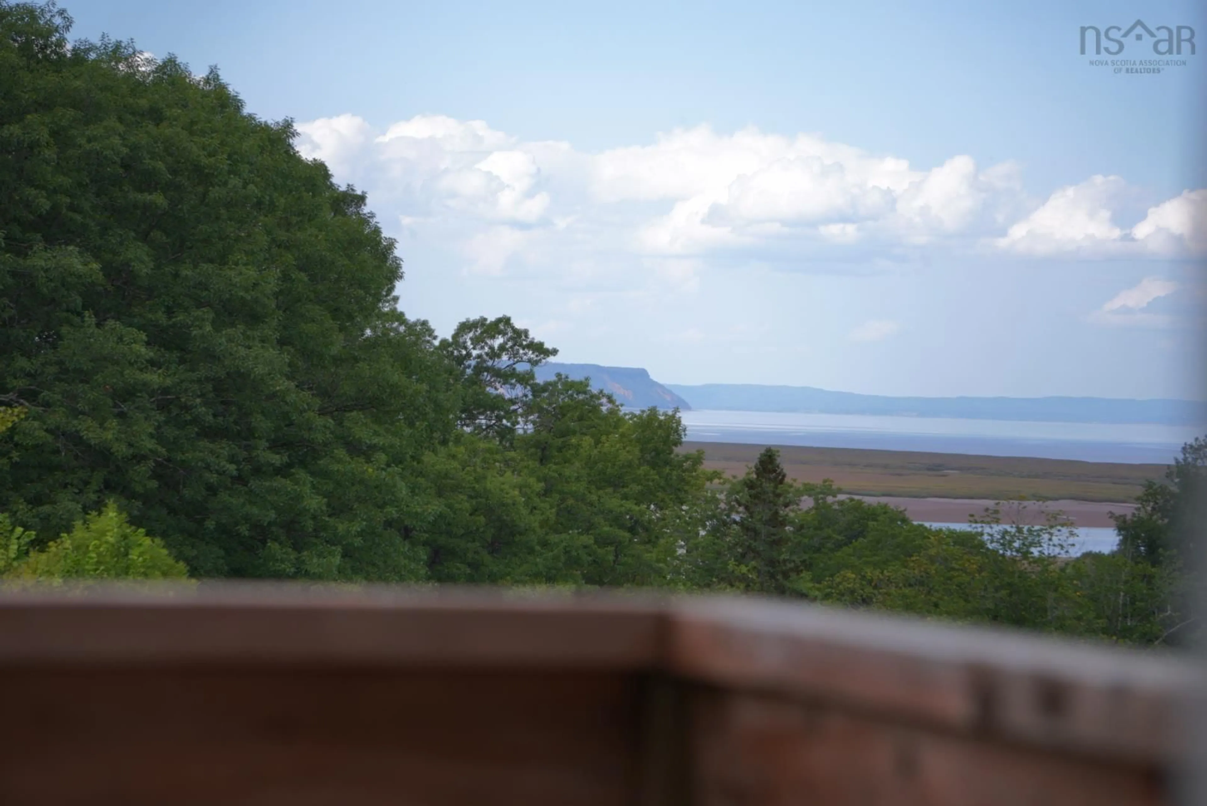 Blurry image for 8 Blomidon Terr #814, Wolfville Nova Scotia B4P 2G9