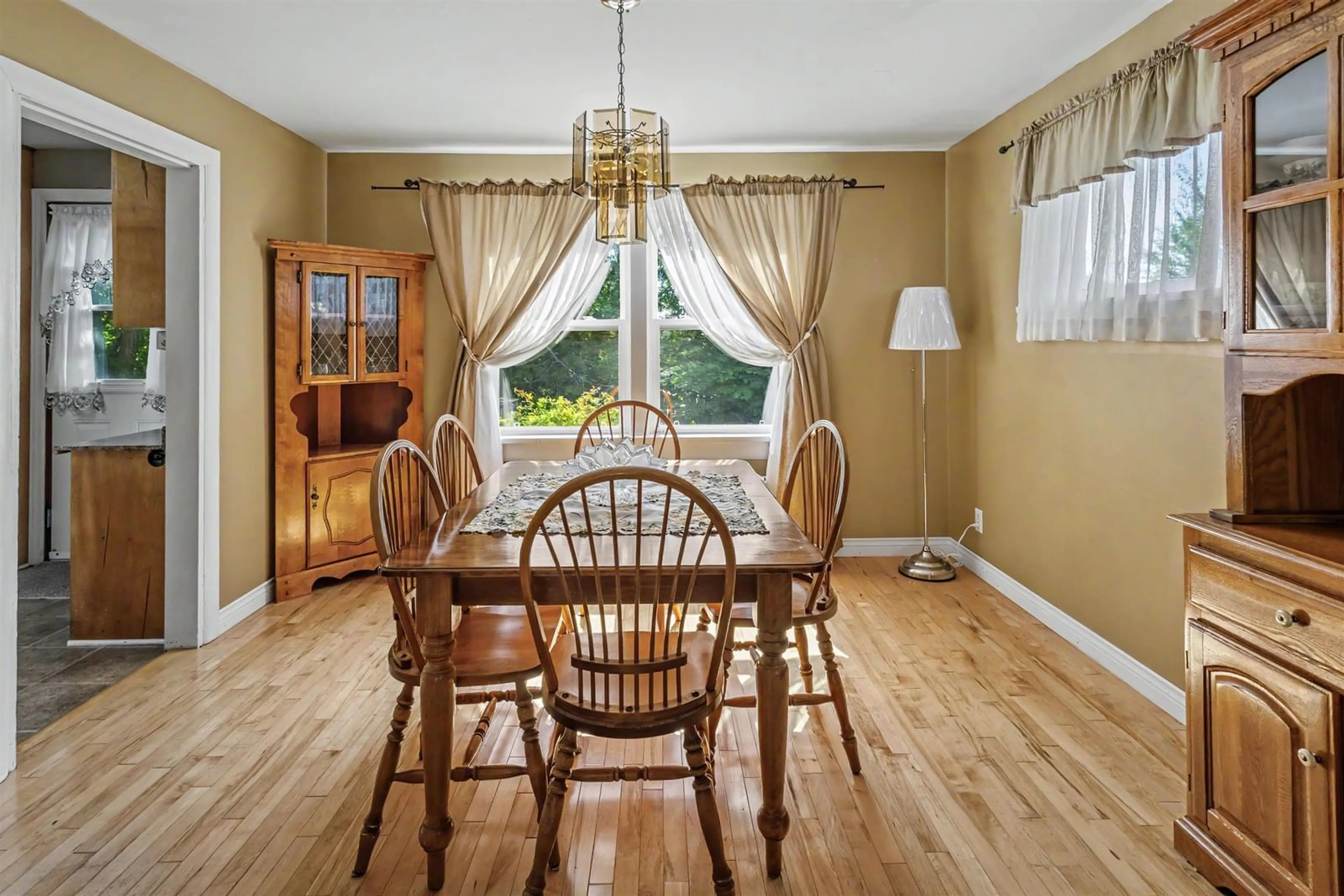 Dining room, wood/laminate floor for 196 St. Peters Rd, Sydney Nova Scotia B1P 4P8