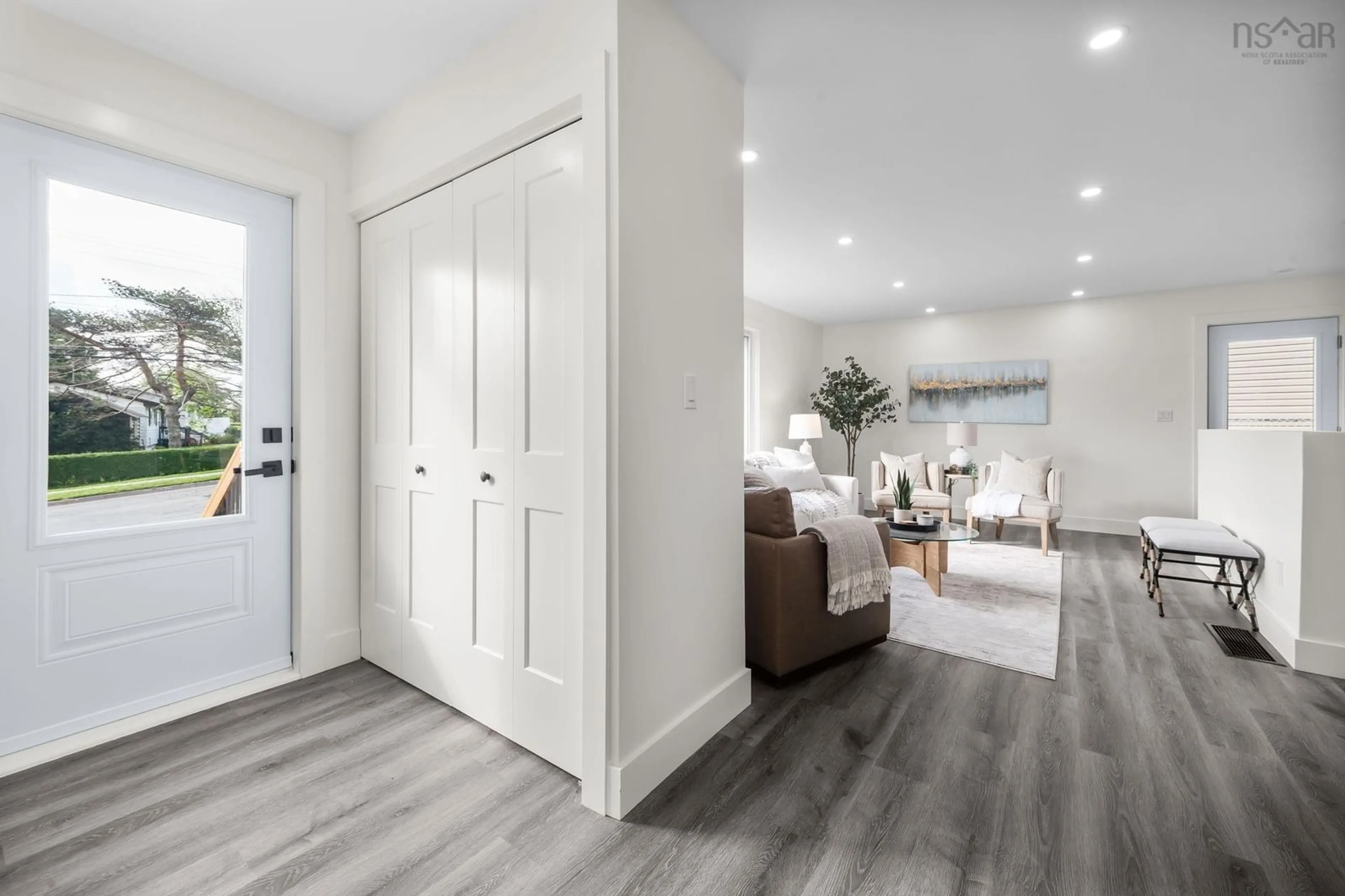 Indoor entryway for 24 Gander Ave, Lake Loon Nova Scotia B2W 3W4