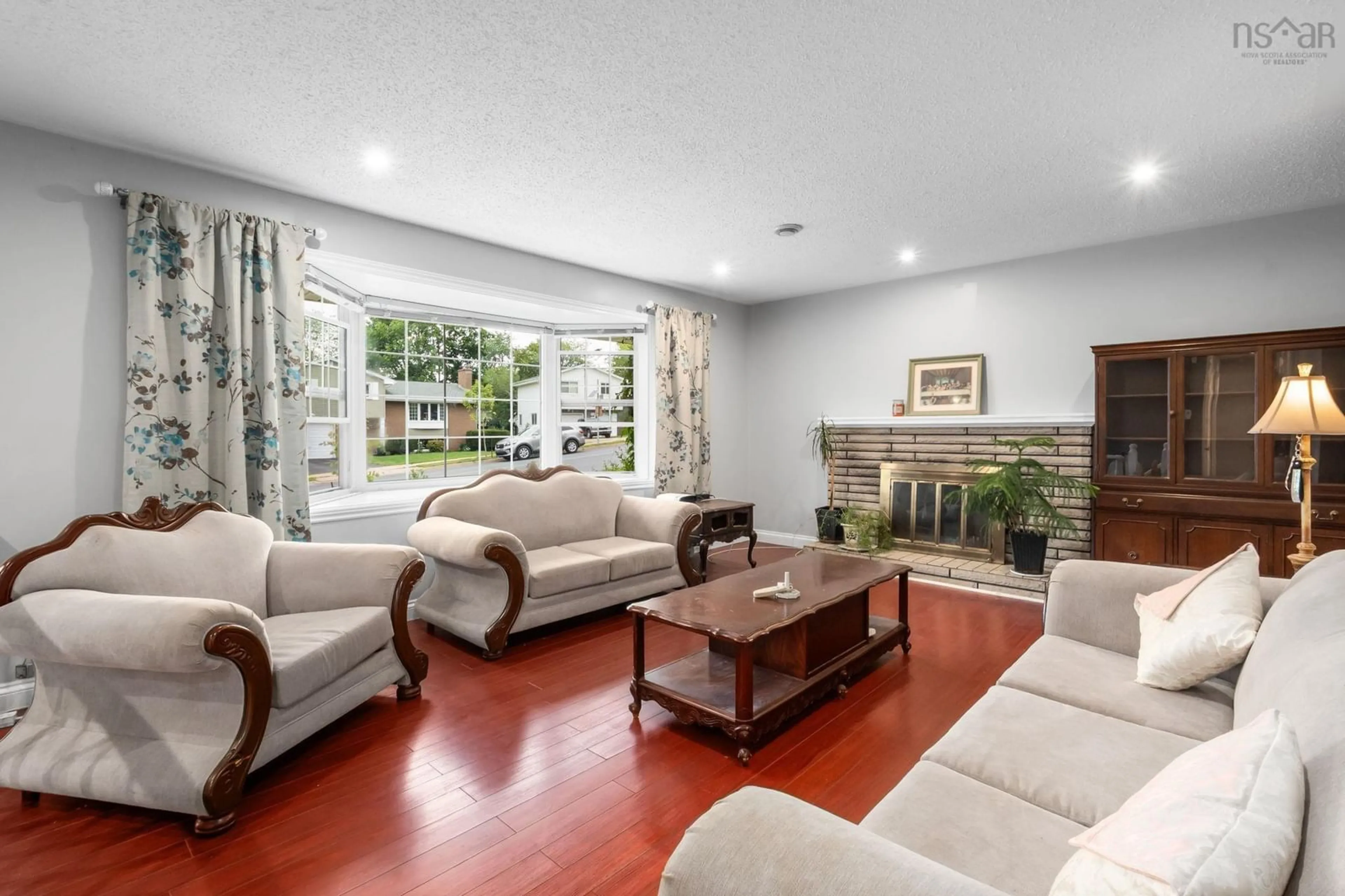Living room with furniture, unknown for 42 Spring Avenue Ave, Dartmouth Nova Scotia B2W 4C6