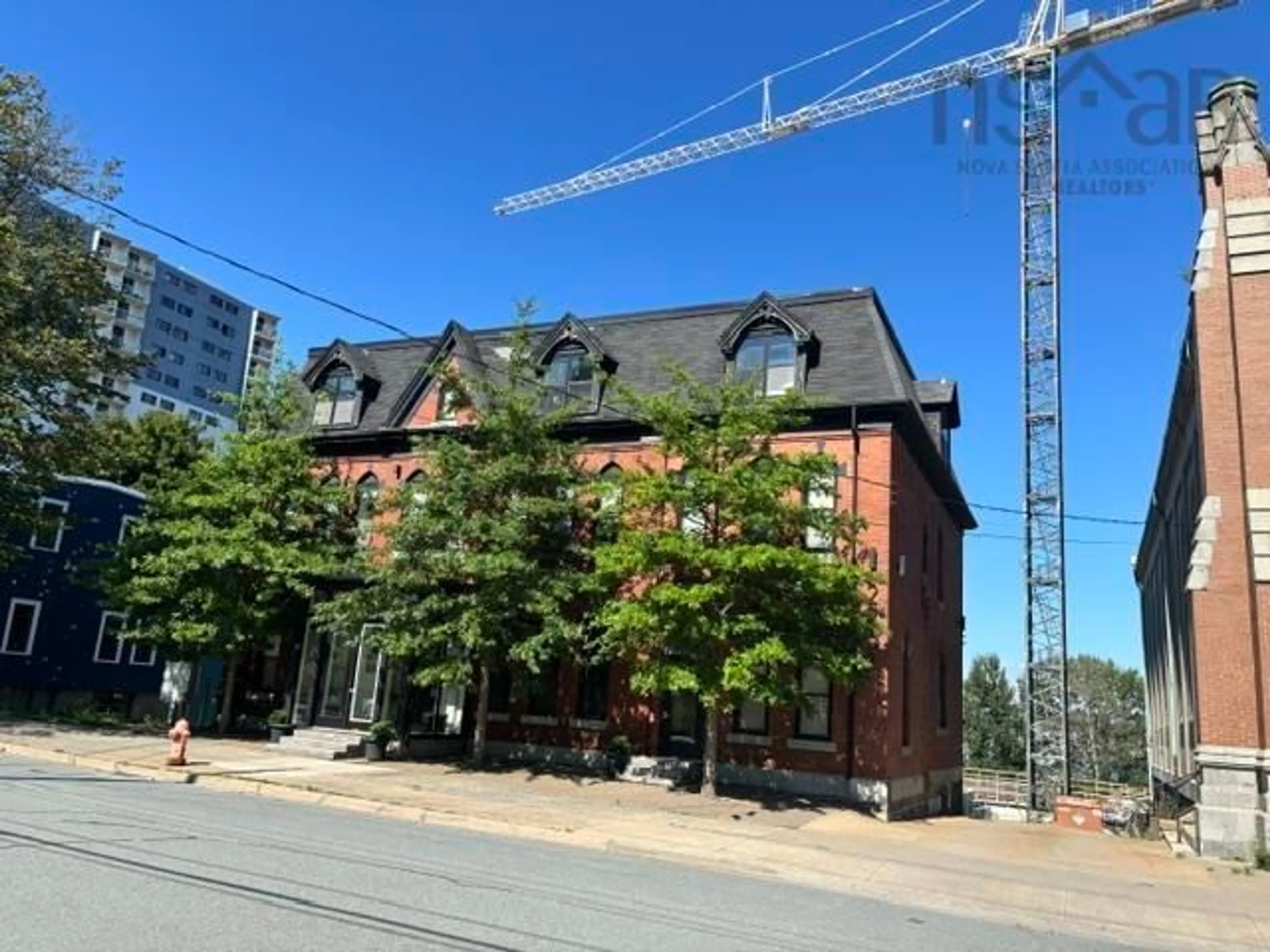 A pic from outside/outdoor area/front of a property/back of a property/a pic from drone, building for 2267 Brunswick St, Halifax Nova Scotia B3K 2Y9