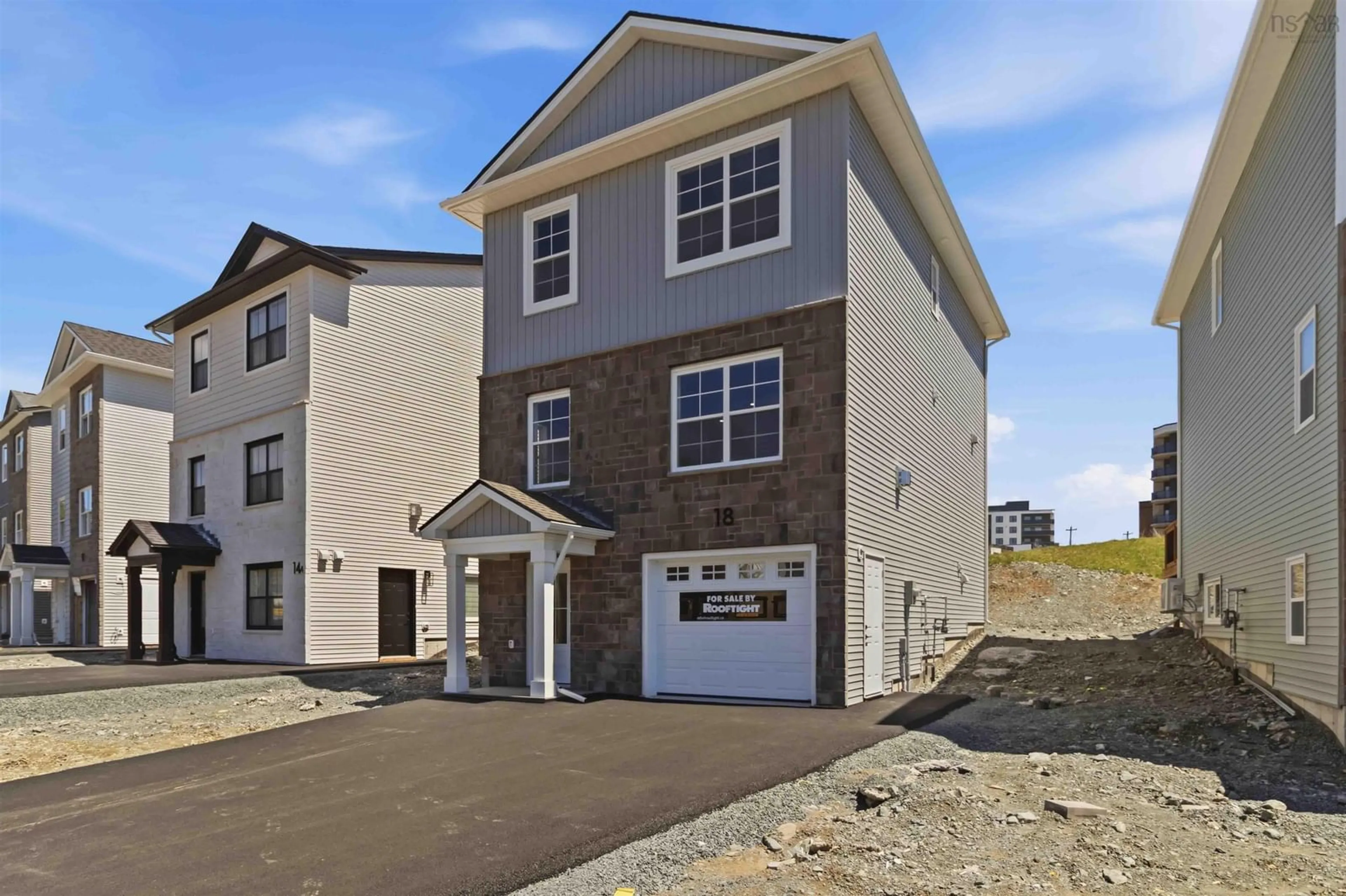 Home with vinyl exterior material, street for 18 Pearlgarden Close #PC-5, Dartmouth Nova Scotia B2X 0C2