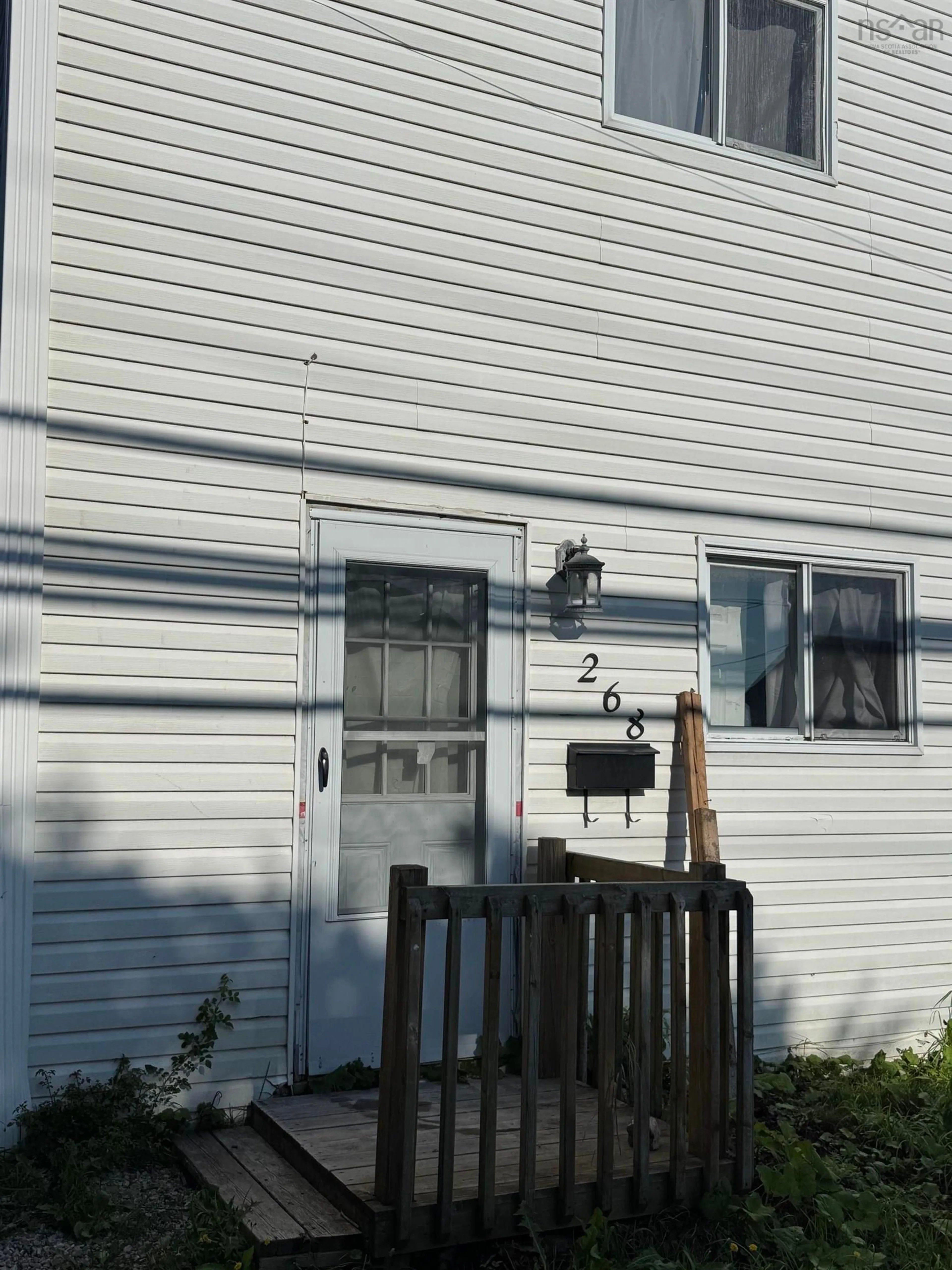 Home with vinyl exterior material, building for 266-268 Lingan Rd, Whitney Pier Nova Scotia B1N 1W1