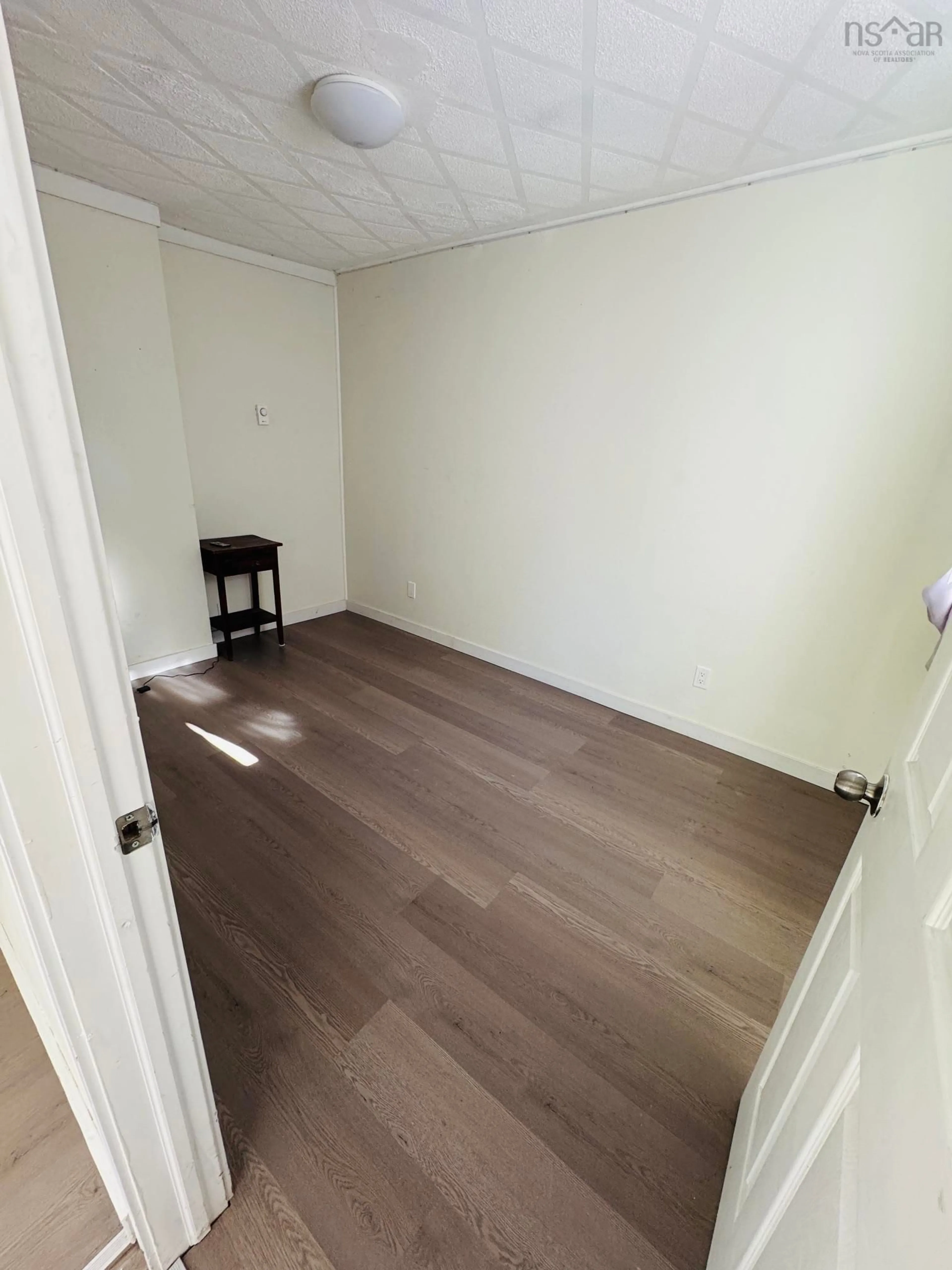 A pic of a room for 266-268 Lingan Rd, Whitney Pier Nova Scotia B1N 1W1