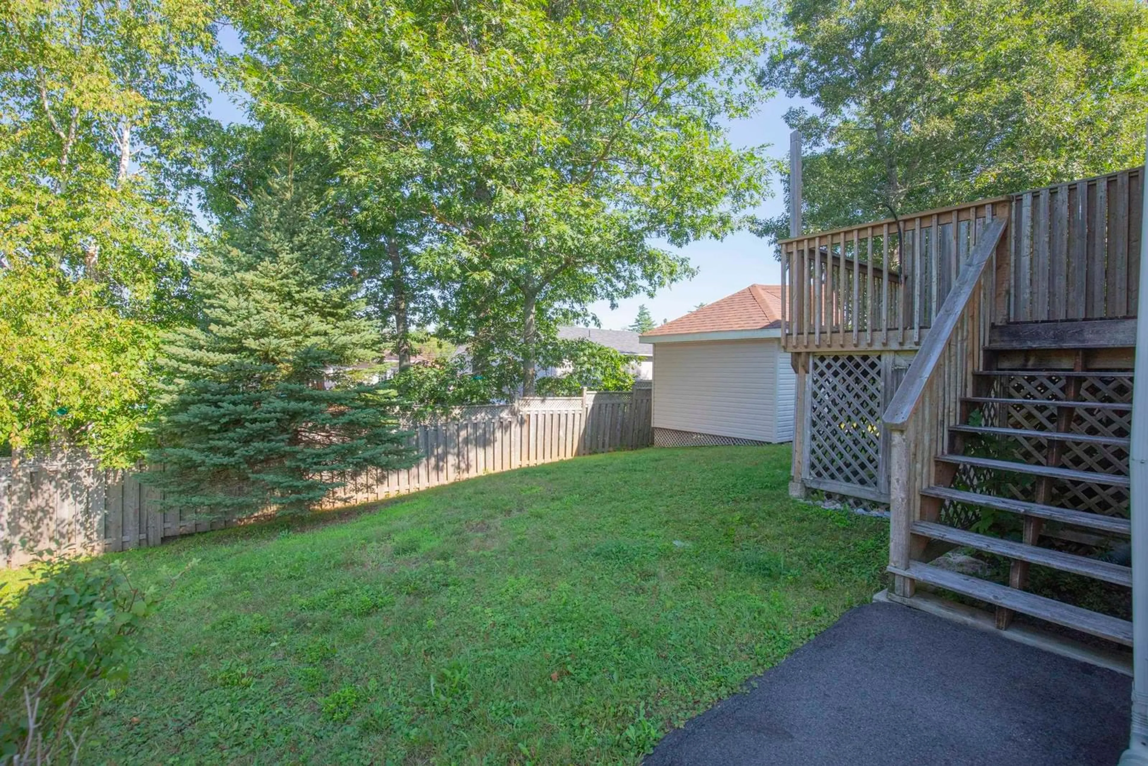 Patio, unknown for 27 Willowbend Crt, Bridgewater Nova Scotia B4V 3V9