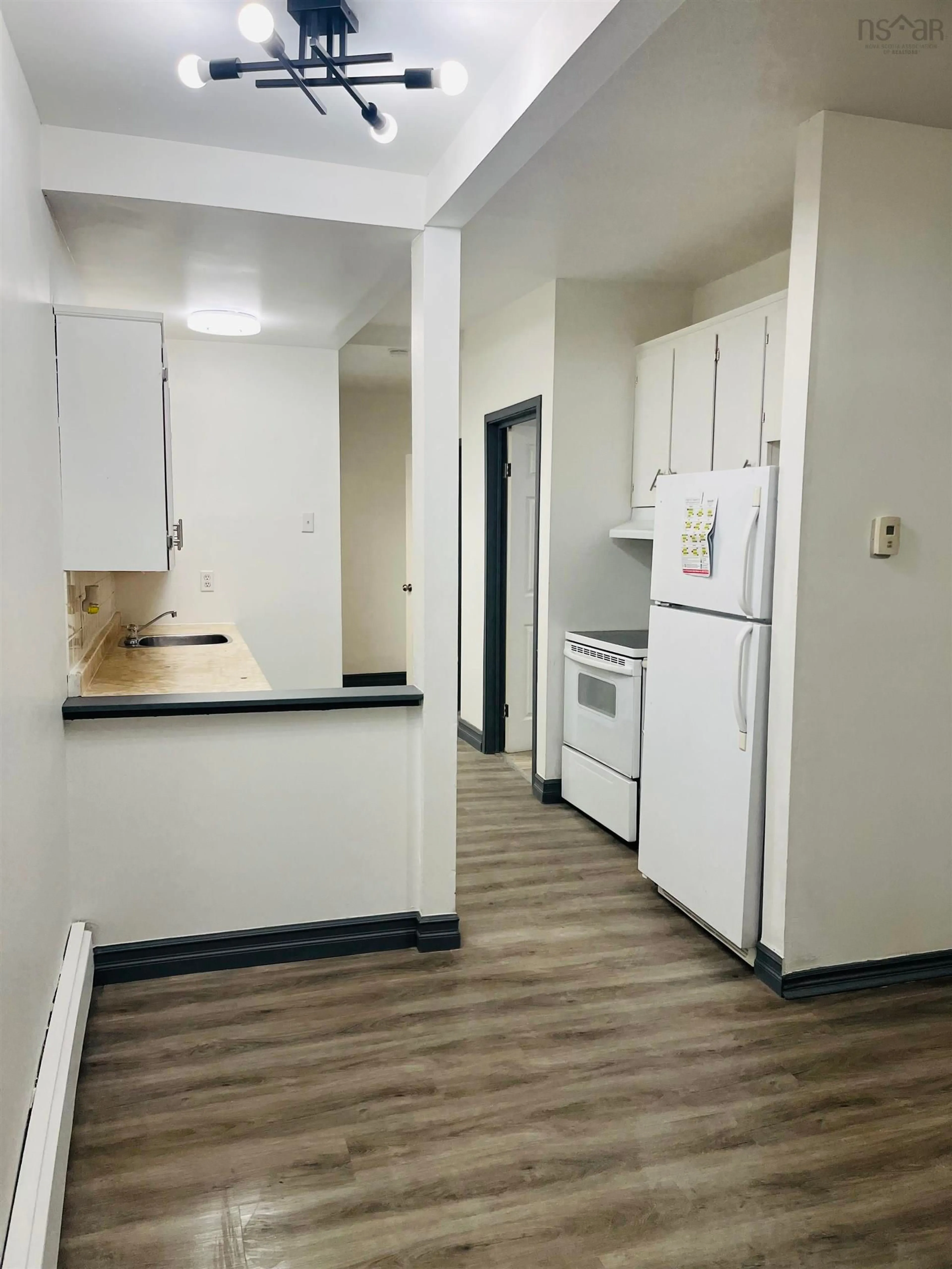 Standard kitchen, unknown for 1 Butler St, Yarmouth Nova Scotia B5A 3Y7