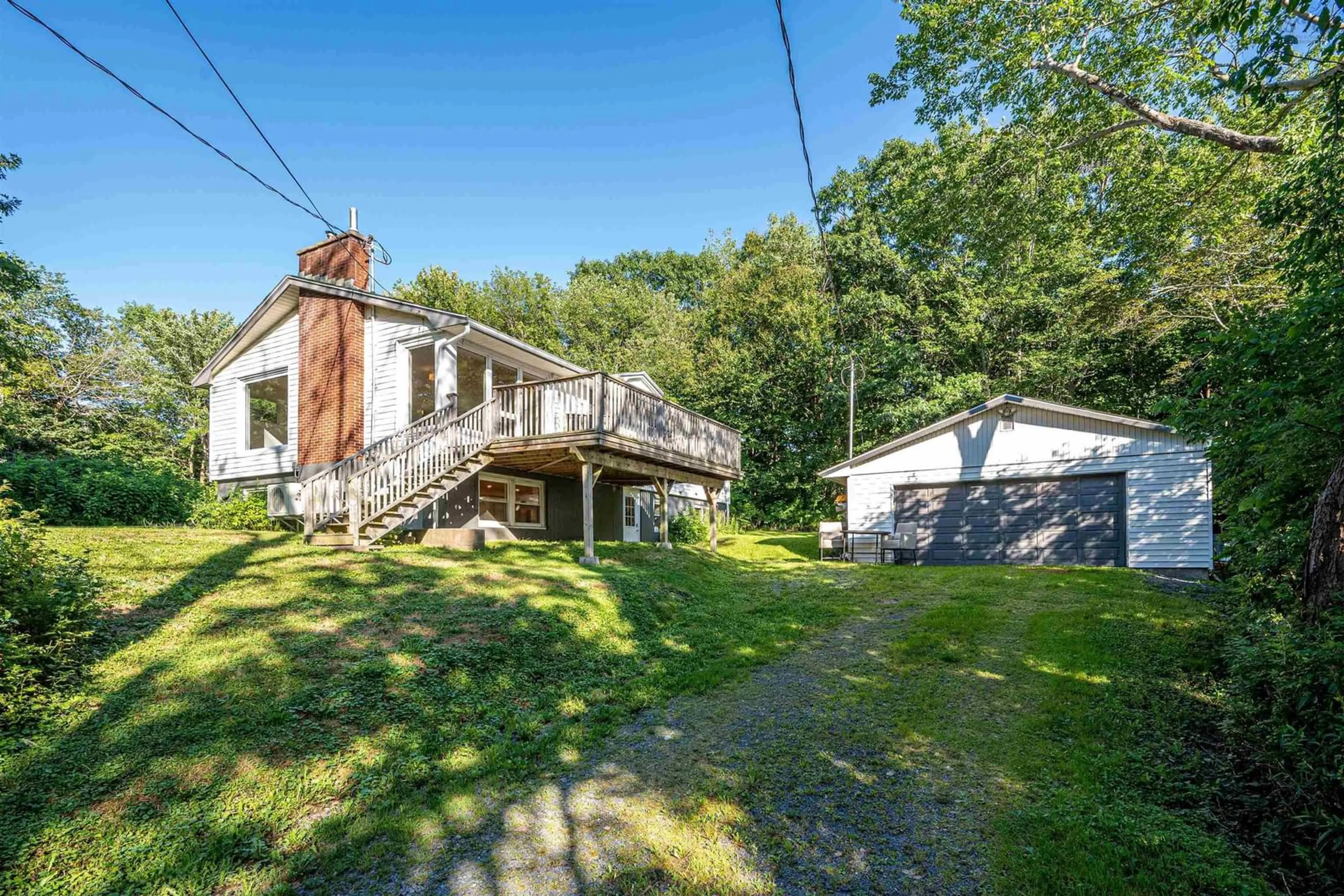 Patio, unknown for 3 Admiral St, Dartmouth Nova Scotia B2X 1W3