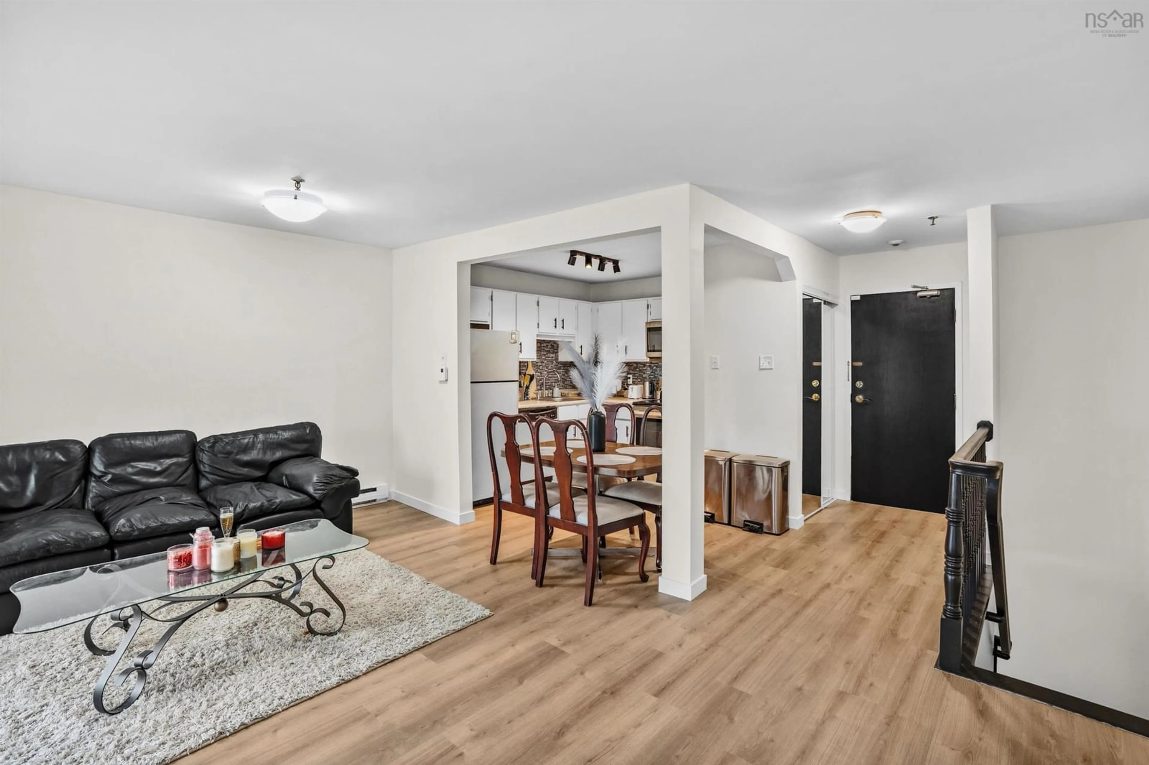 Unknown for 75 Collins Grove #101, Dartmouth Nova Scotia B2W 6B3