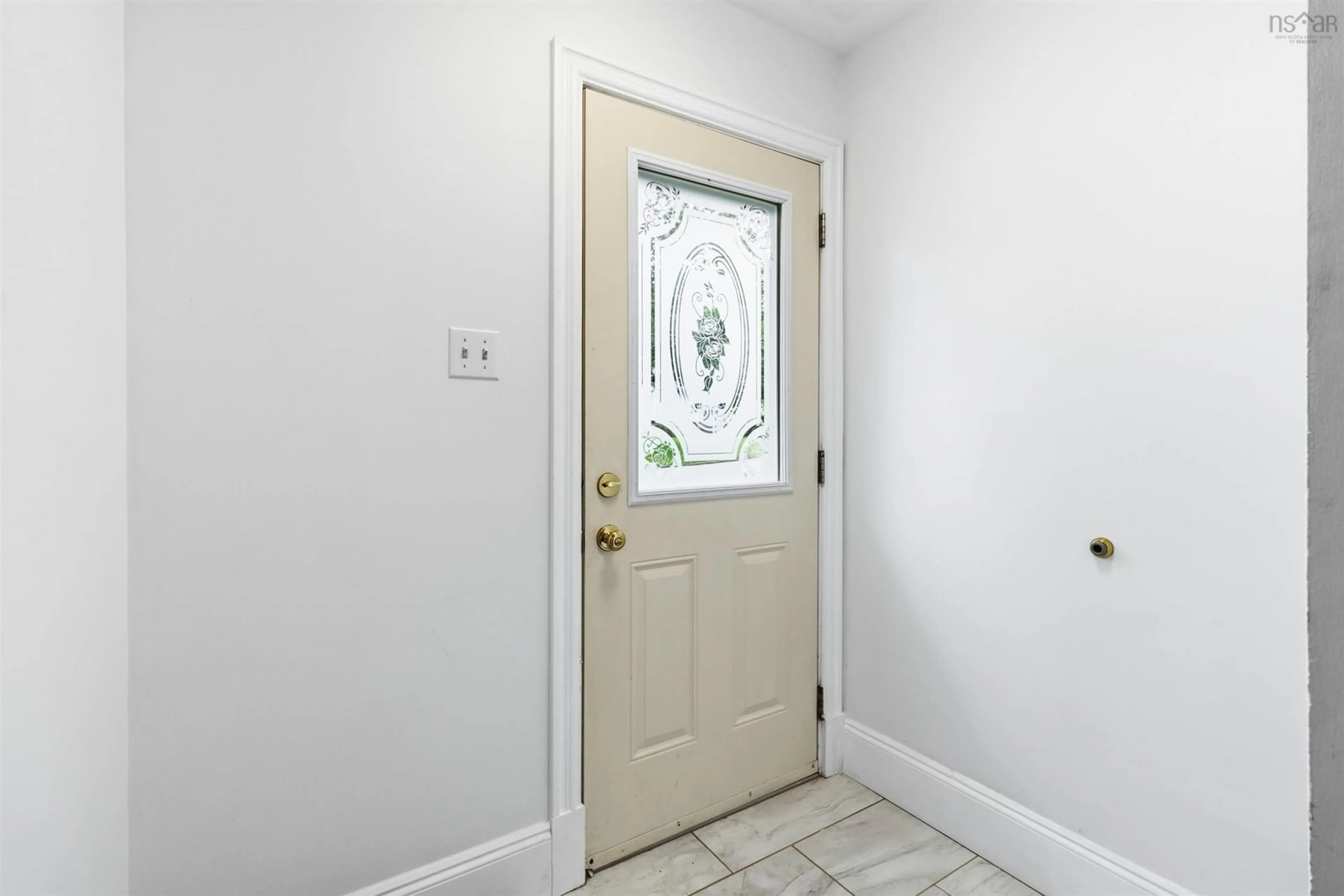 Indoor entryway for 83 Nordic Cres, Sackville Nova Scotia B4C 2E4