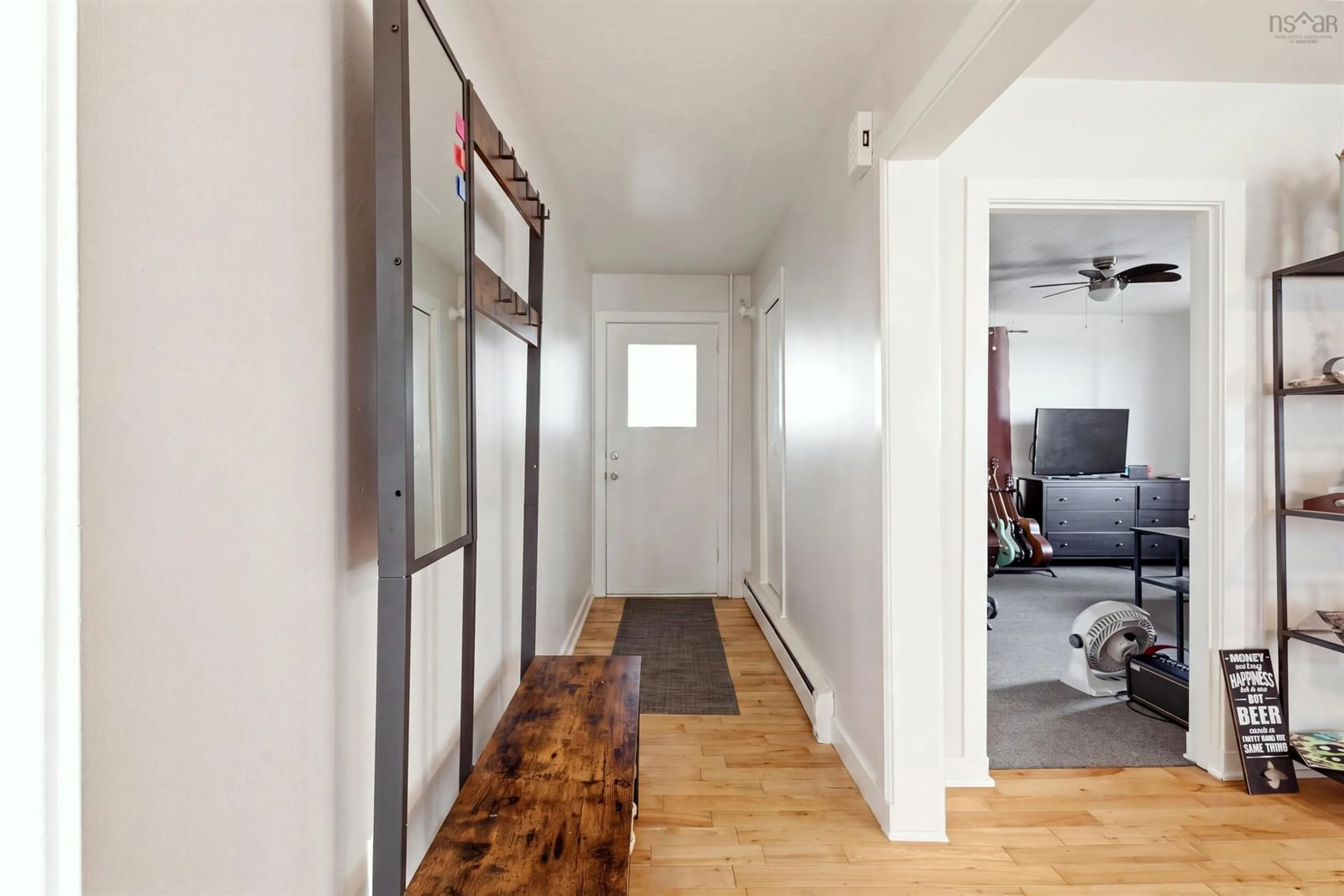 Indoor entryway for 9 Cedar St, Windsor Nova Scotia B3A 2K2