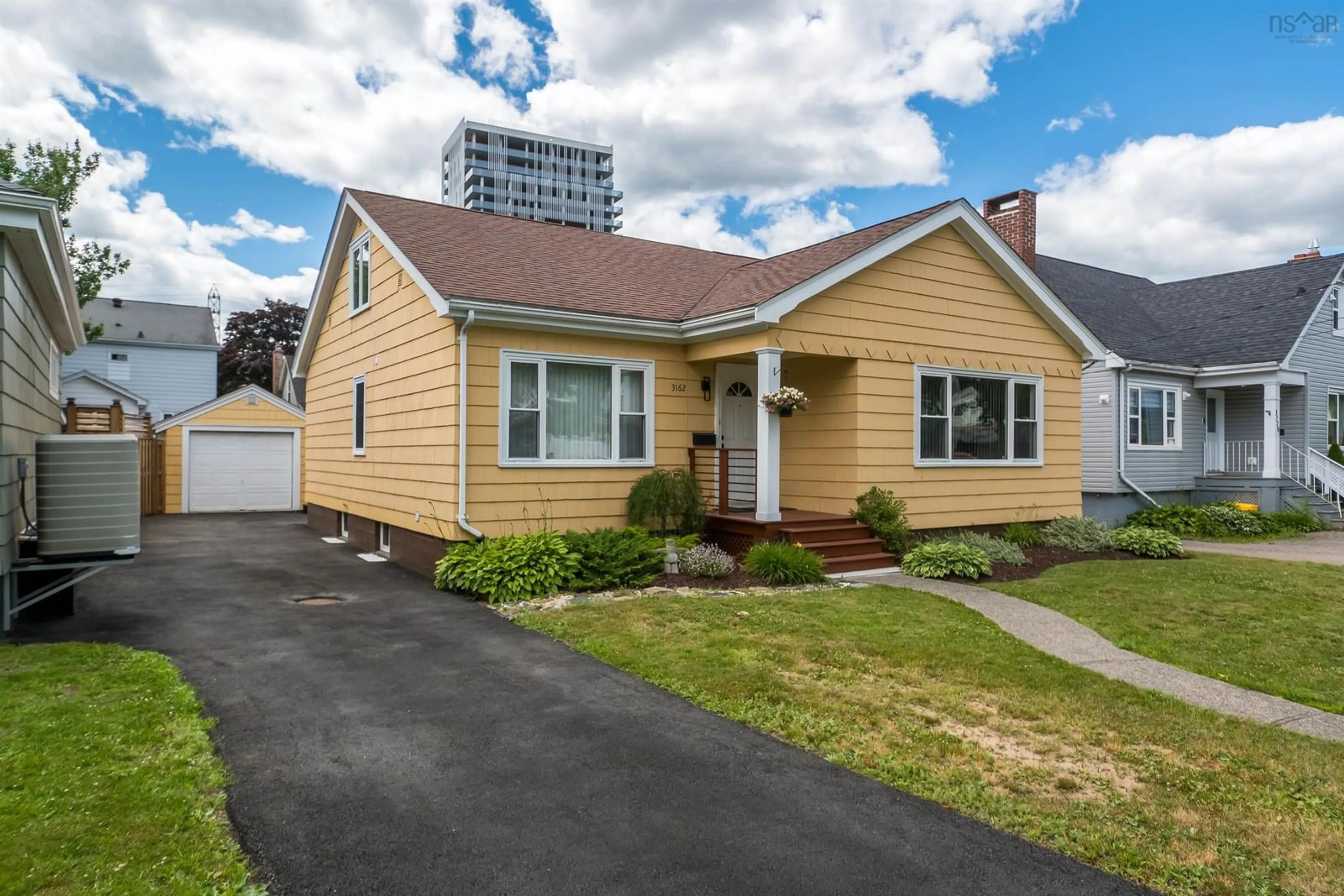 Home with vinyl exterior material, street for 3162 Romans Ave, Halifax Nova Scotia B3L 3W9