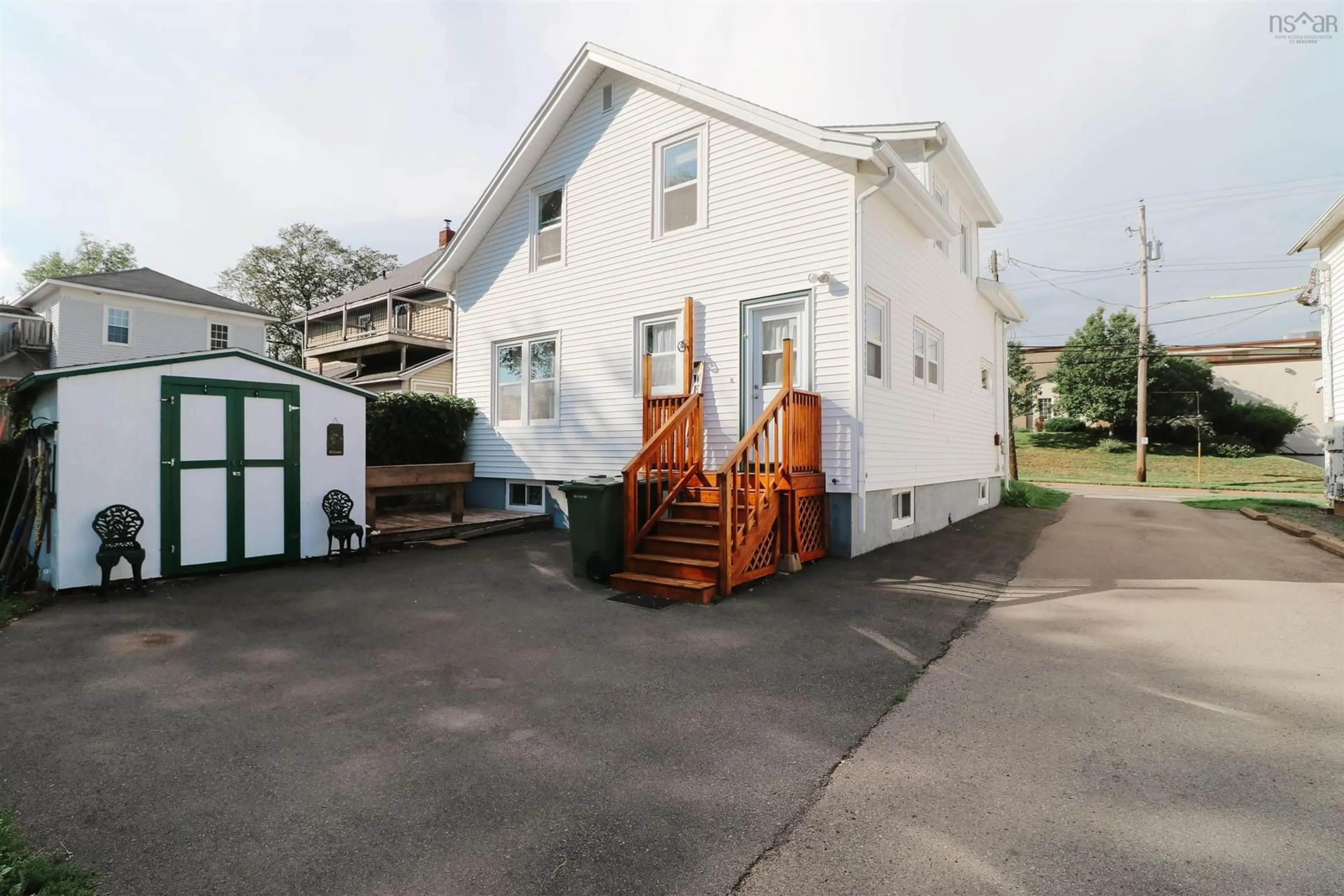 A pic from outside/outdoor area/front of a property/back of a property/a pic from drone, street for 440 Prince St, Truro Nova Scotia B2N 1E7