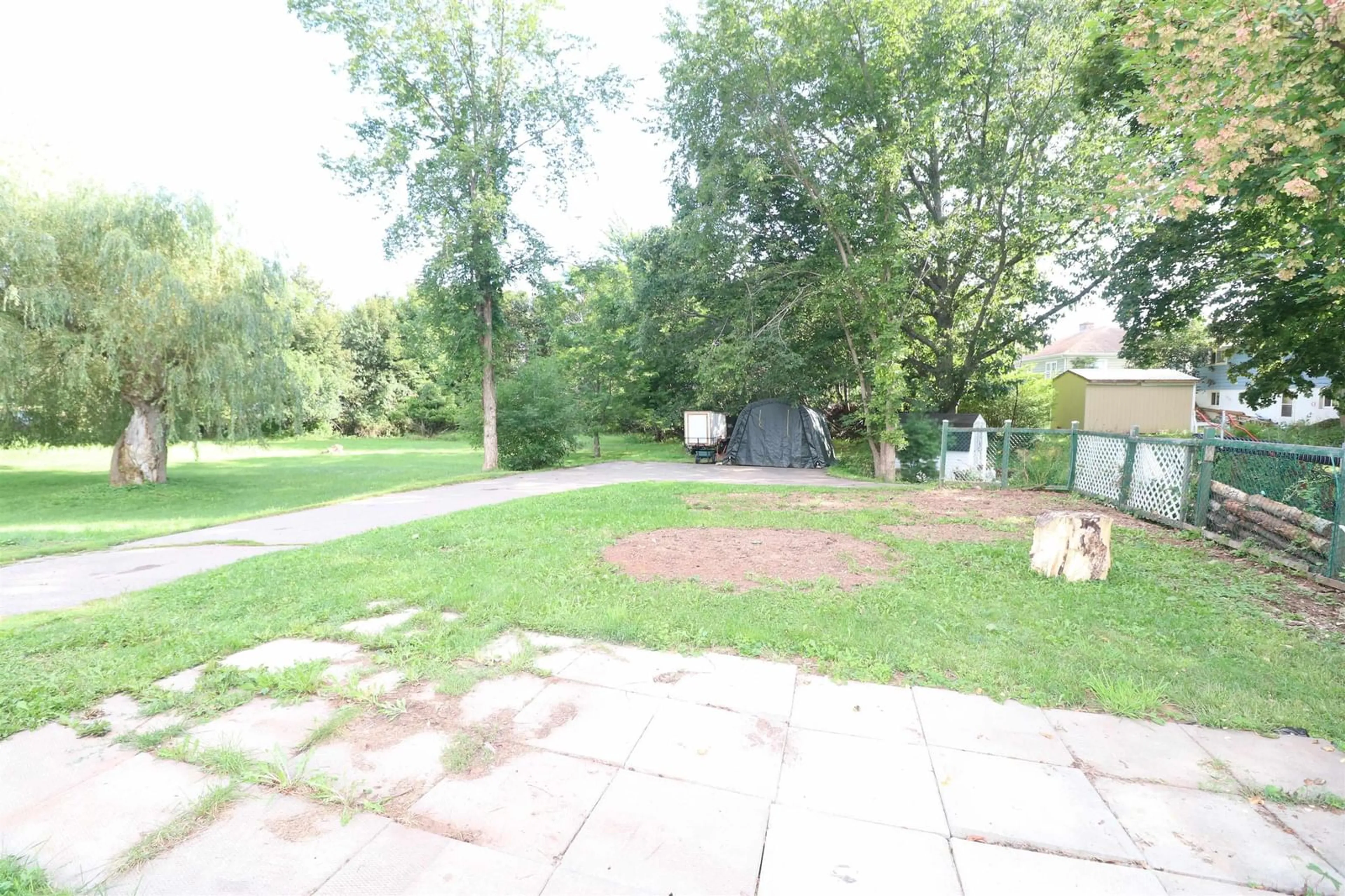 Patio, street for 440 Prince St, Truro Nova Scotia B2N 1E7