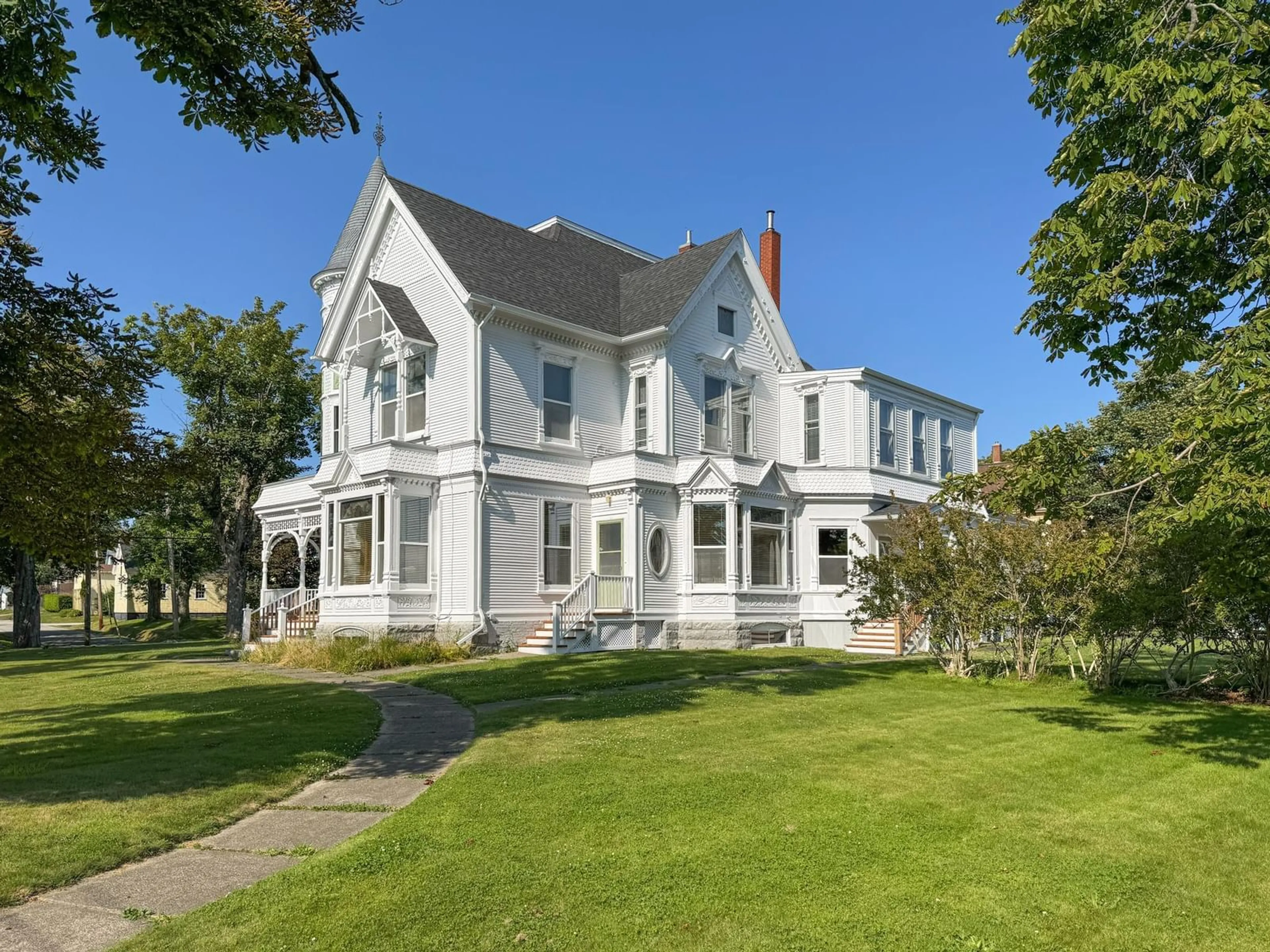 Unknown for 53 Park St, Yarmouth Nova Scotia B5A 2A9