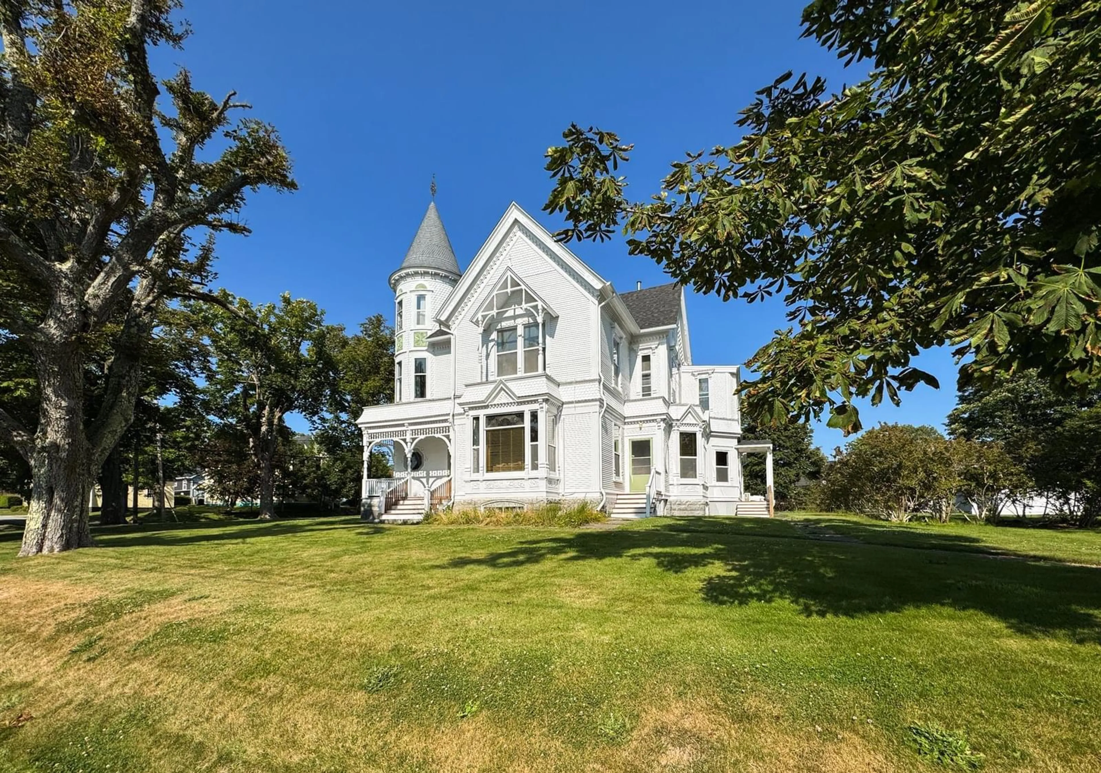 Unknown for 53 Park St, Yarmouth Nova Scotia B5A 2A9