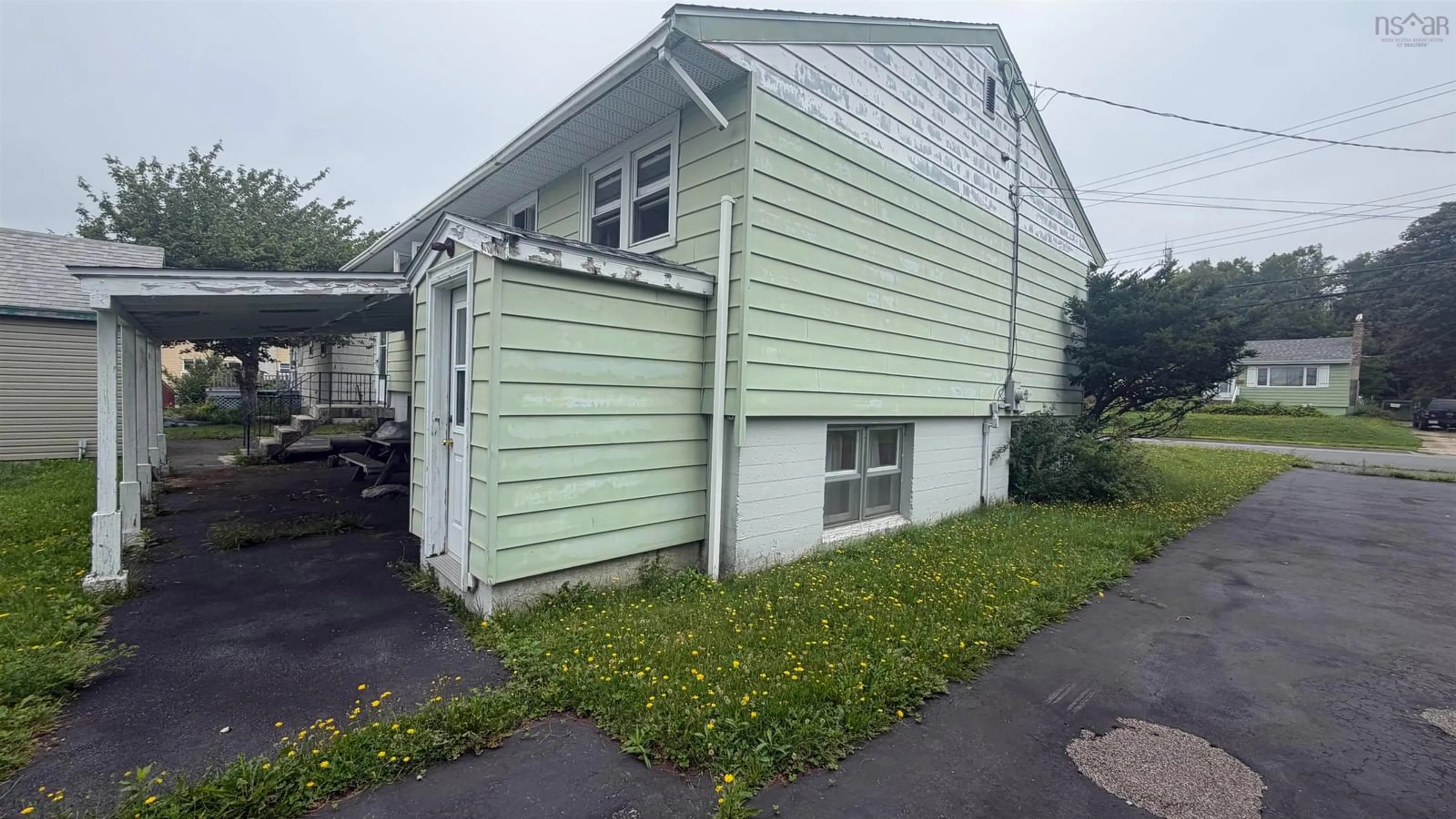Unknown for 6 Lucien Dr, Dartmouth Nova Scotia B2W 2H8