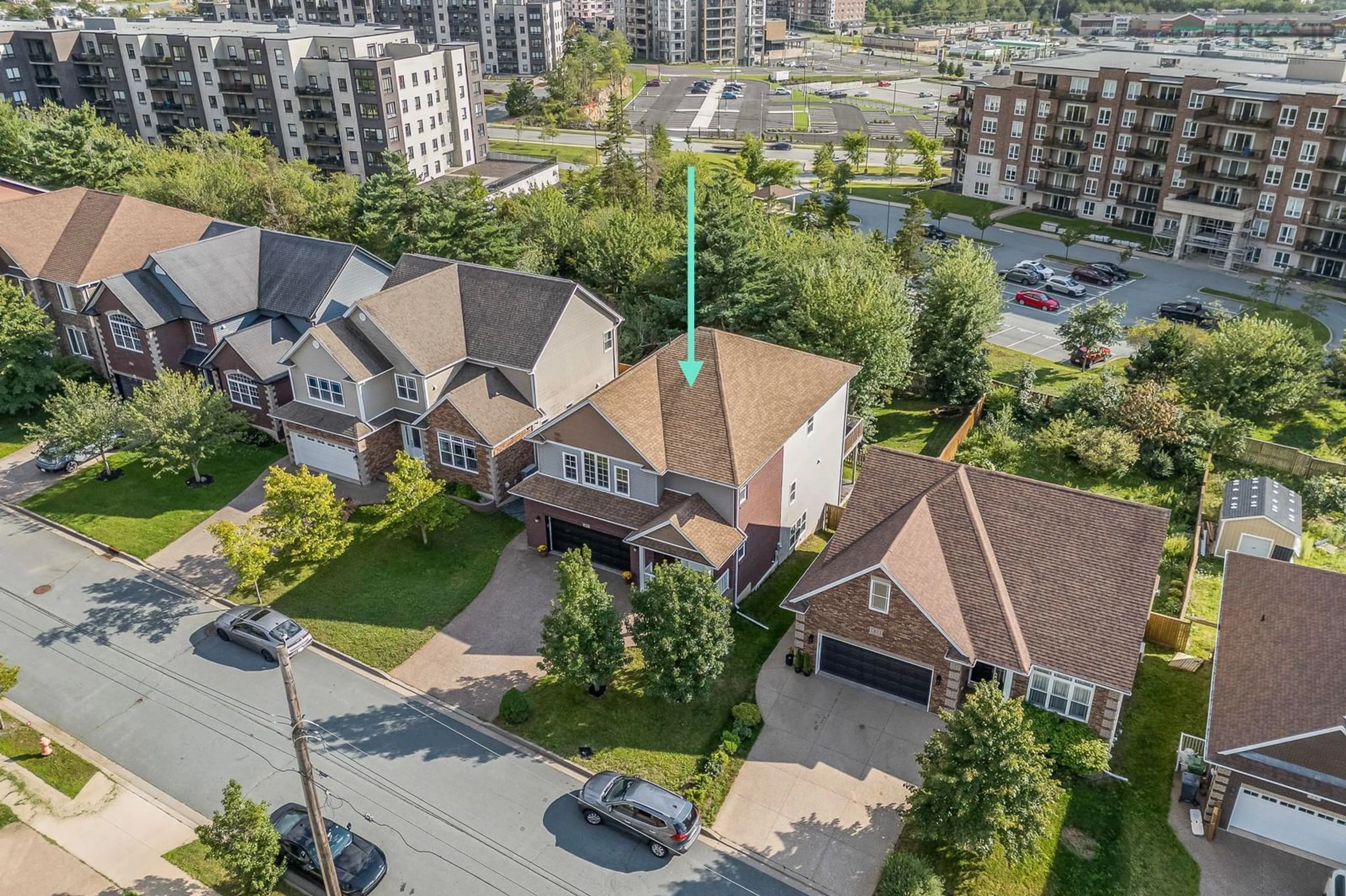 A pic from outside/outdoor area/front of a property/back of a property/a pic from drone, city buildings view from balcony for 85 William Borrett Terr, Bedford Nova Scotia B4A 0B9