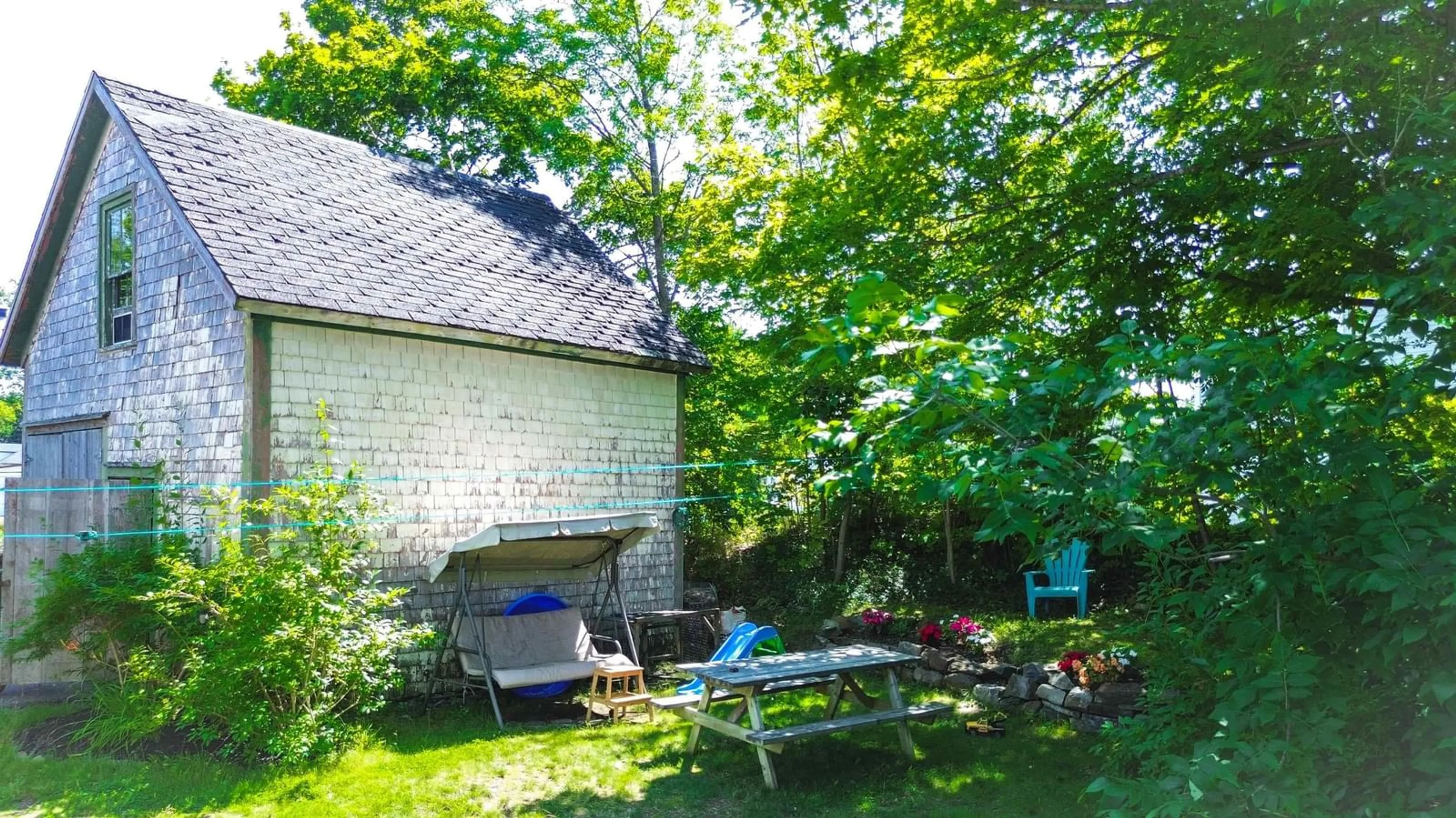 Unknown for 28 St. Andrews St, Bridgewater Nova Scotia B4V 1N8