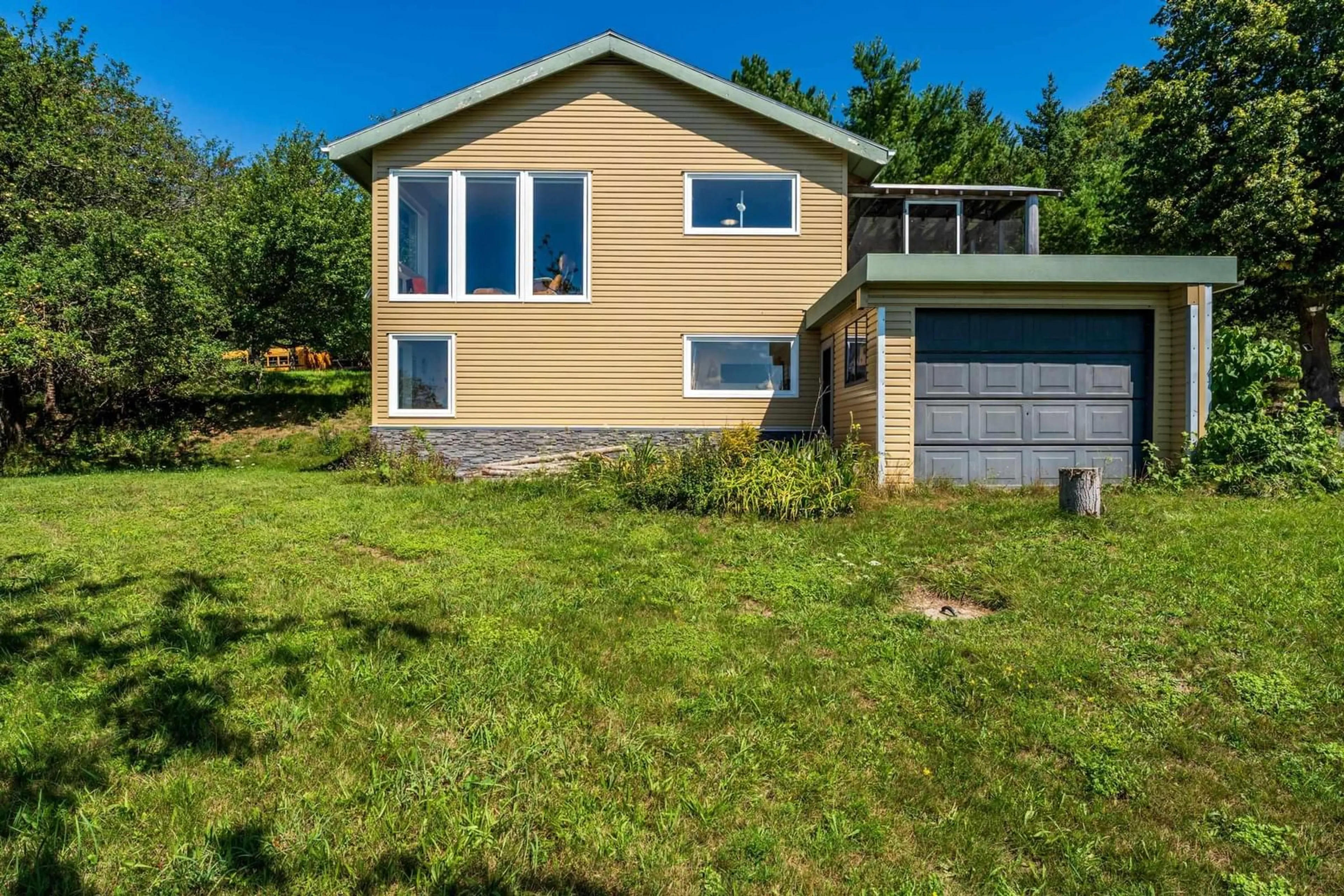 Home with vinyl exterior material, unknown for 421 Chute Road, Bear River Nova Scotia B0S 1B0