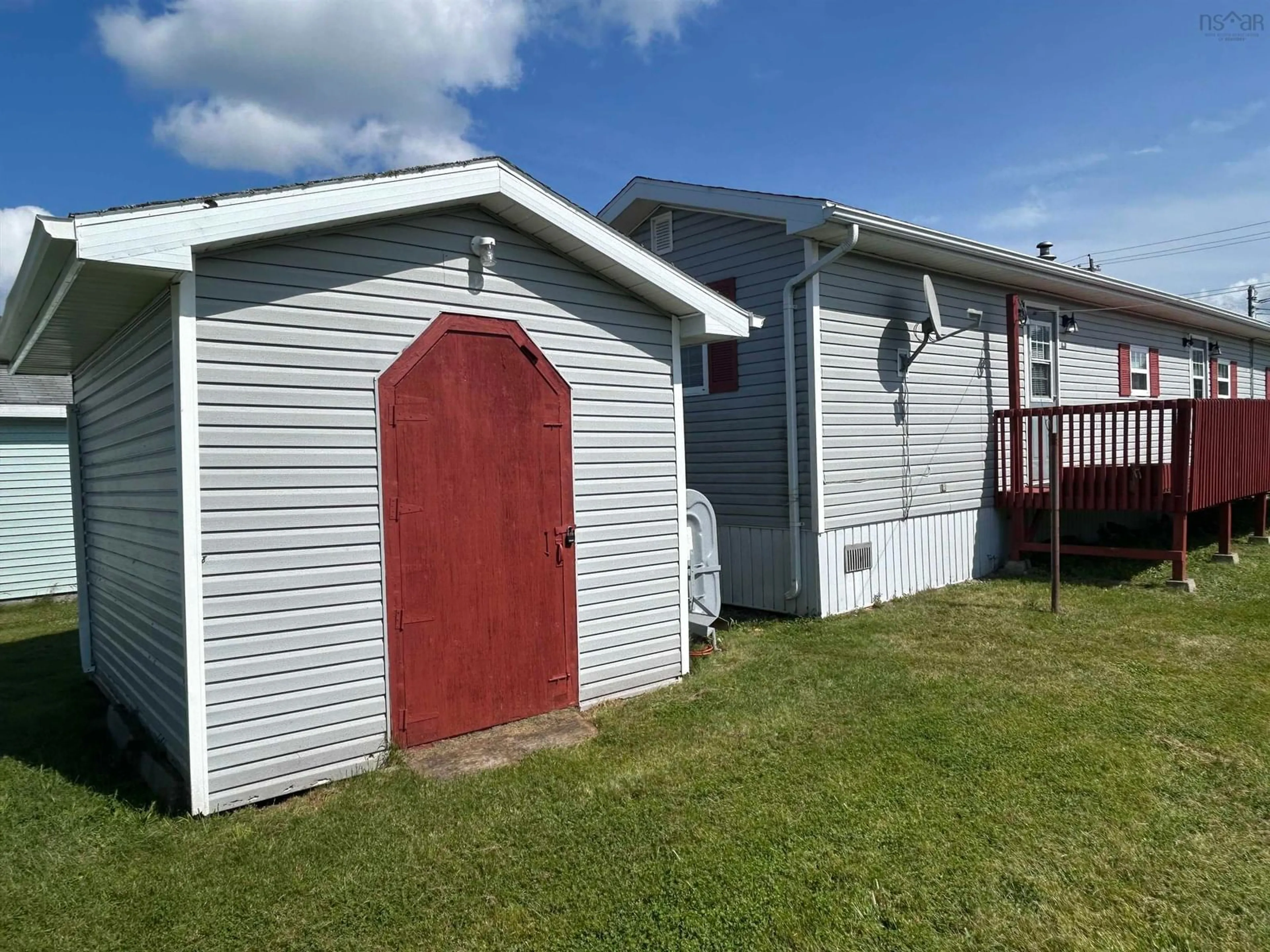 Shed for 104 Butts St, Sydney Mines Nova Scotia B1V 1N5