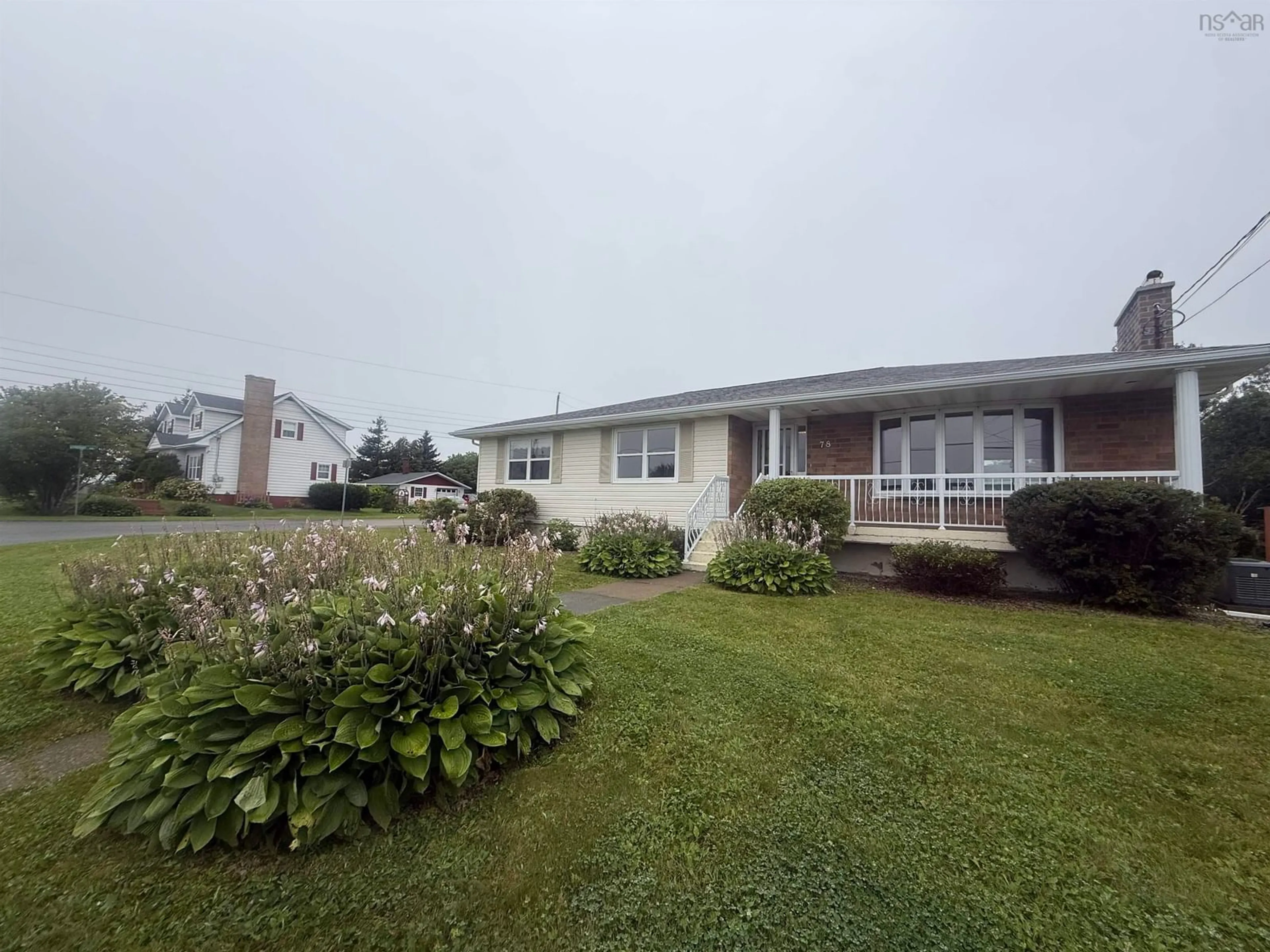 A pic from outside/outdoor area/front of a property/back of a property/a pic from drone, unknown for 78 Currie St St, Glace Bay Nova Scotia B1A 5E4