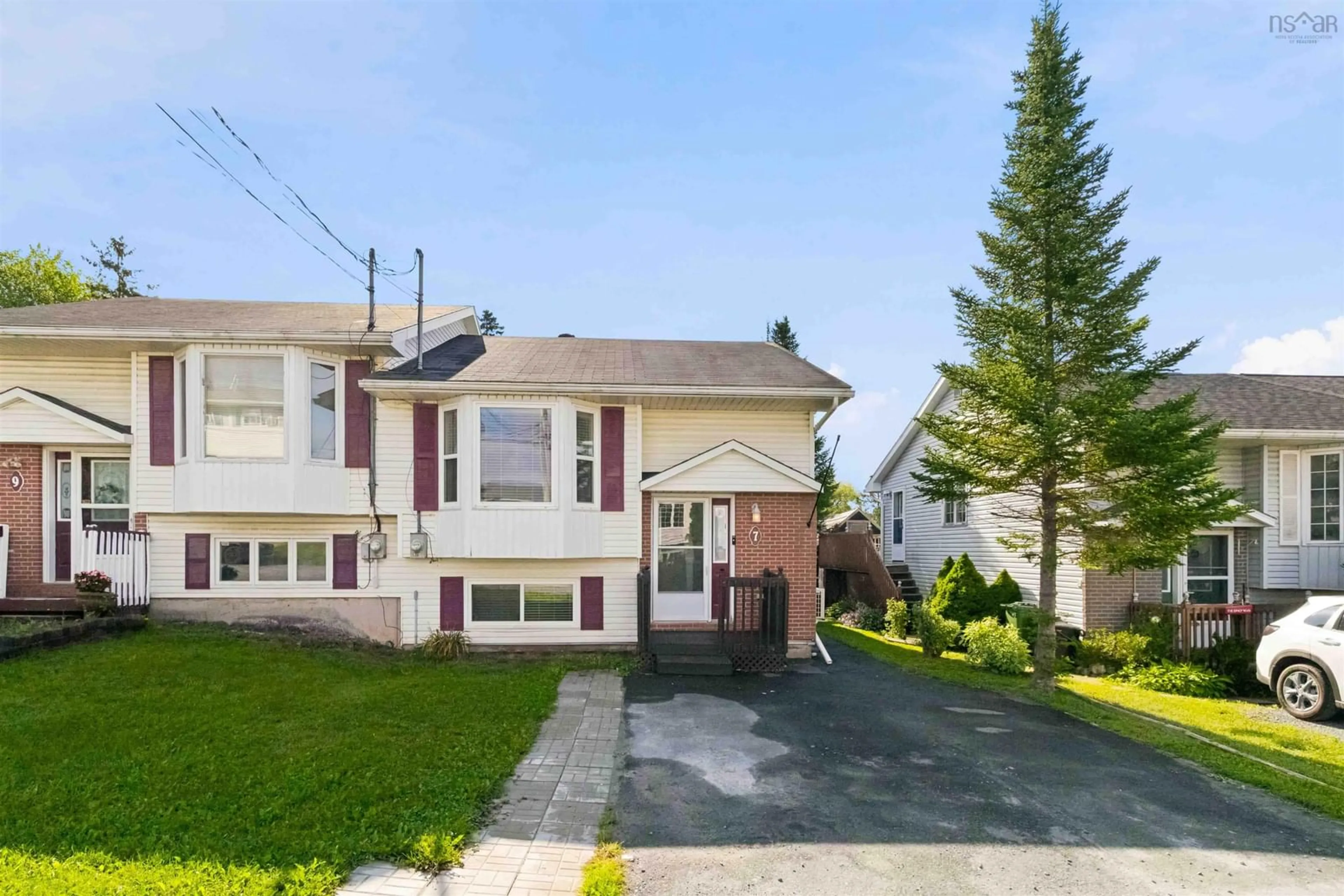 A pic from outside/outdoor area/front of a property/back of a property/a pic from drone, street for 7 Continental Lane, Eastern Passage Nova Scotia B3G 1M6
