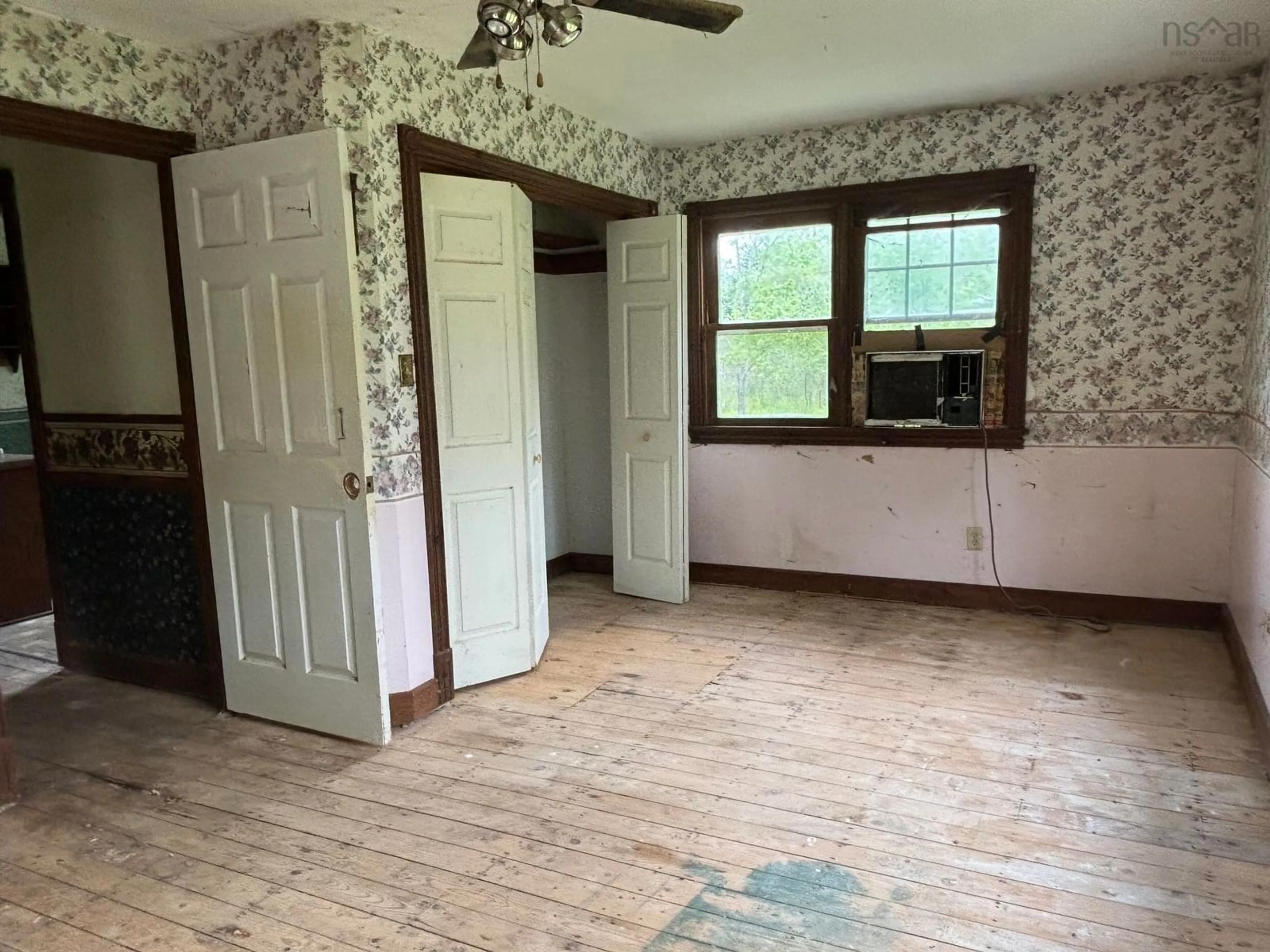 A pic of a room for 670 Brook Rd, Welsford Nova Scotia B0K 1R0