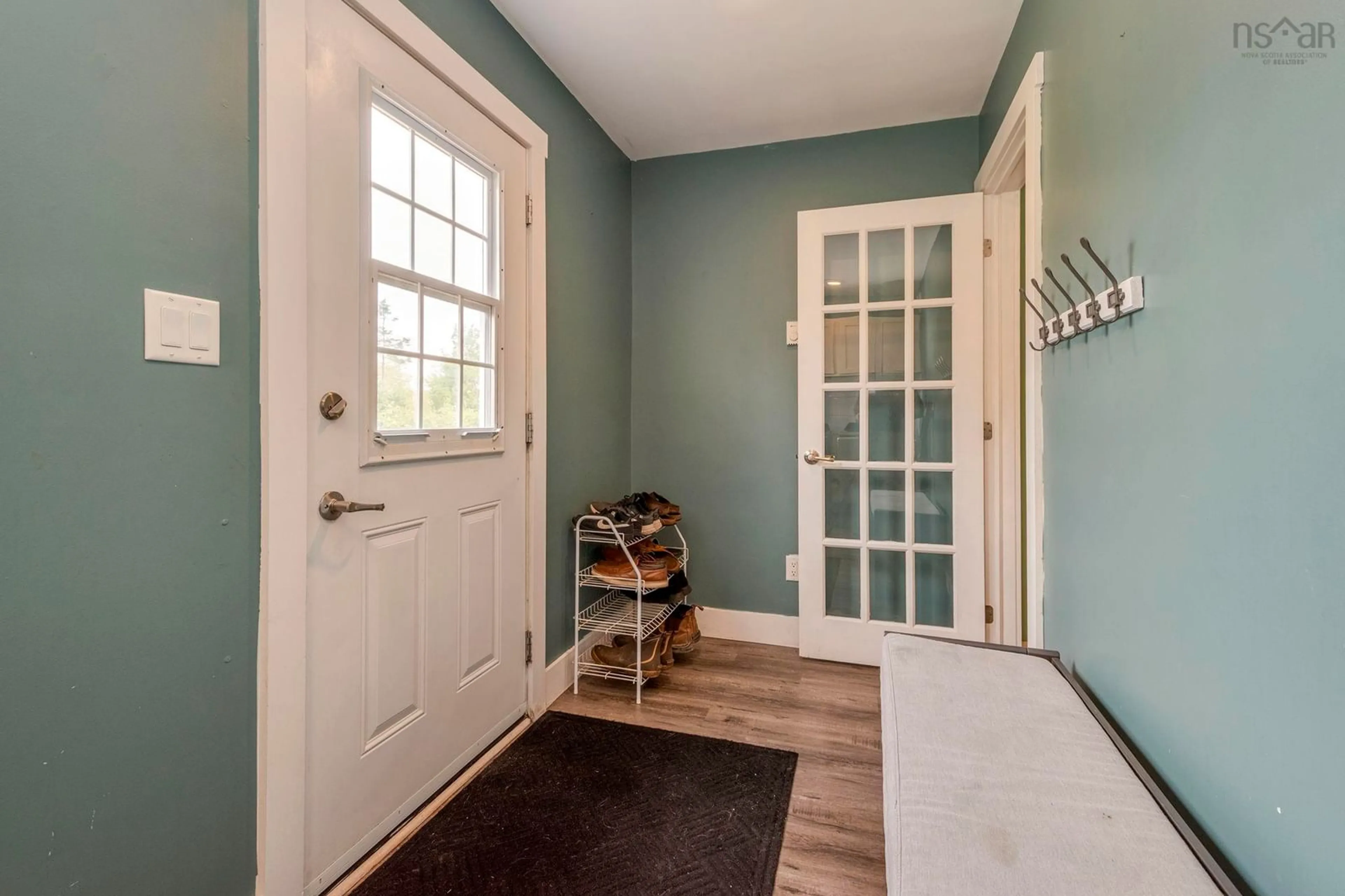 Indoor entryway for 170 Blainedale Dr, Salmon River Nova Scotia B2N 6M3