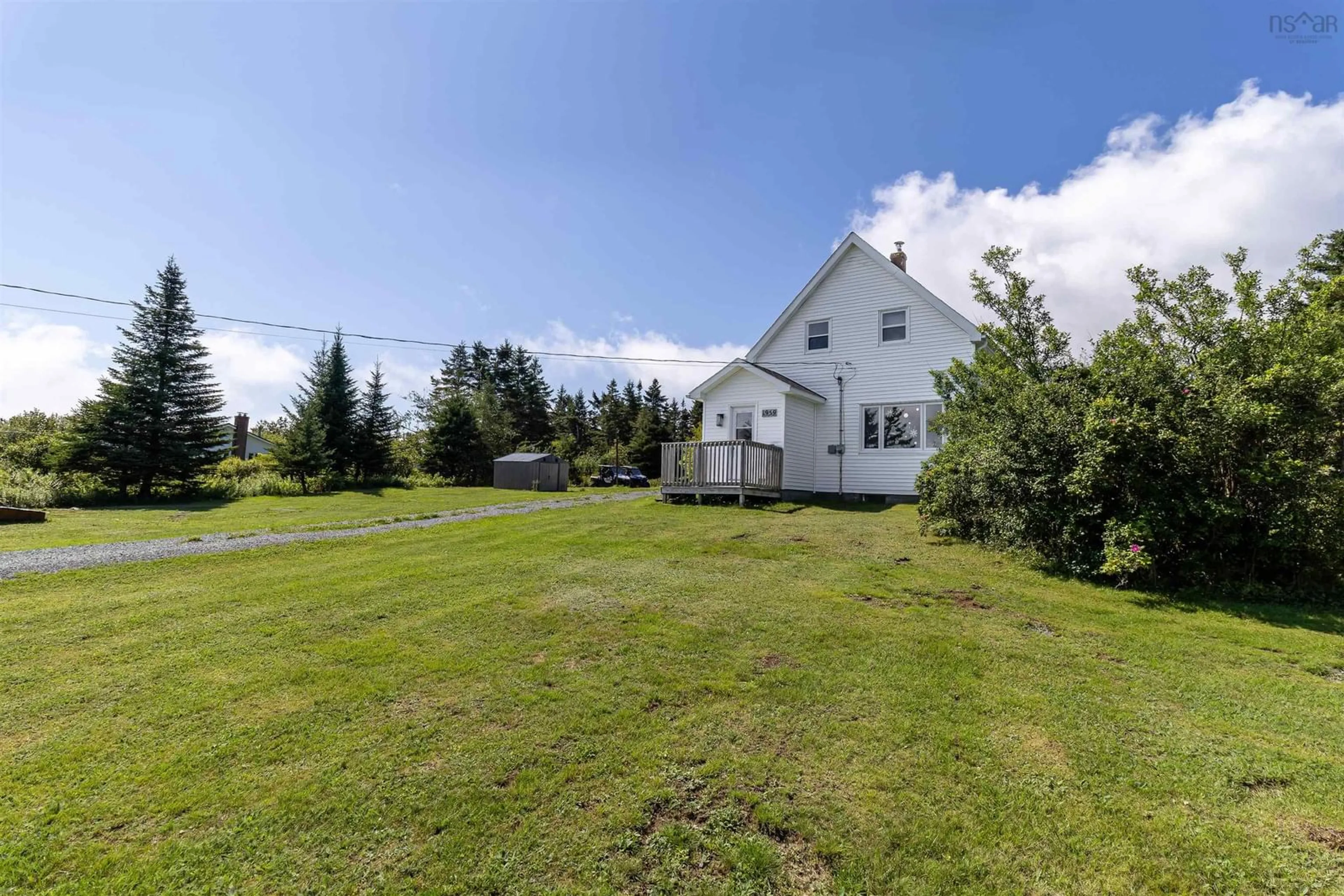 A pic from outside/outdoor area/front of a property/back of a property/a pic from drone, unknown for 1959 Sonora Rd, Sonora Nova Scotia B0J 3C0