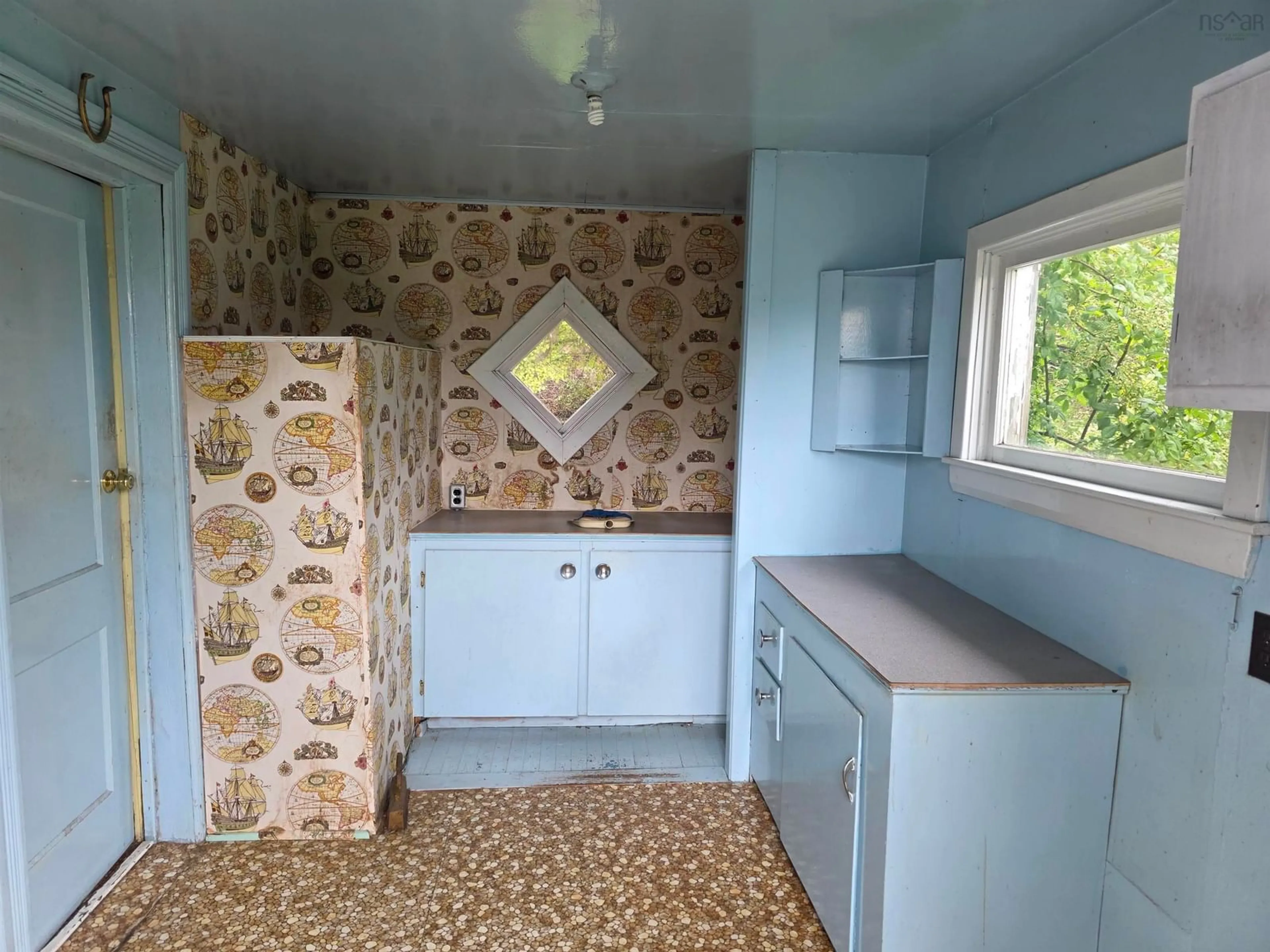Standard kitchen, ceramic/tile floor for 39 Church St, Port Hastings Nova Scotia B9A 1N5