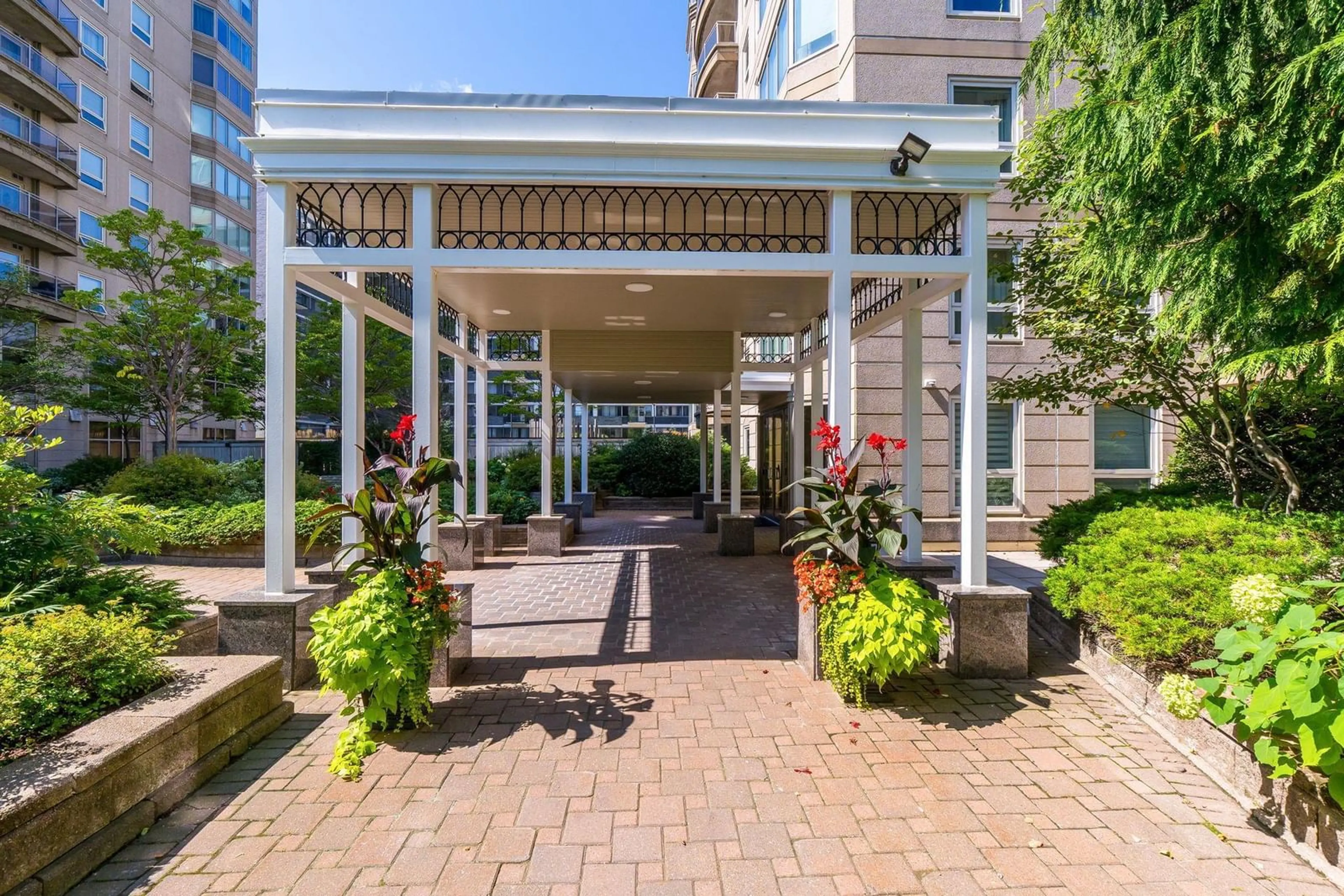Unknown for 1540 Summer St #302, Halifax Nova Scotia B3H 4R9