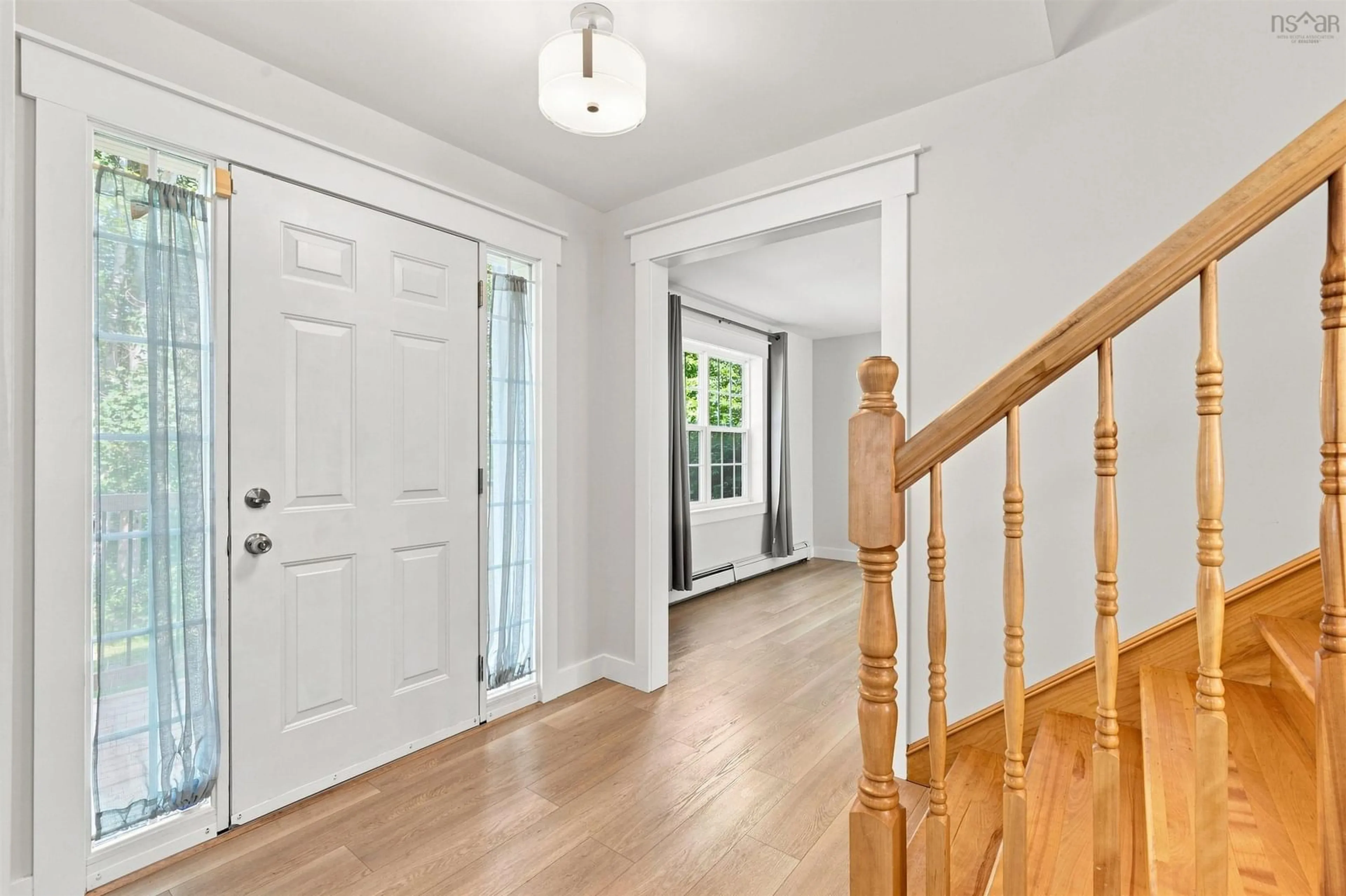 Indoor entryway for 77 Holyrood Close, Fall River Nova Scotia B2T 1V1