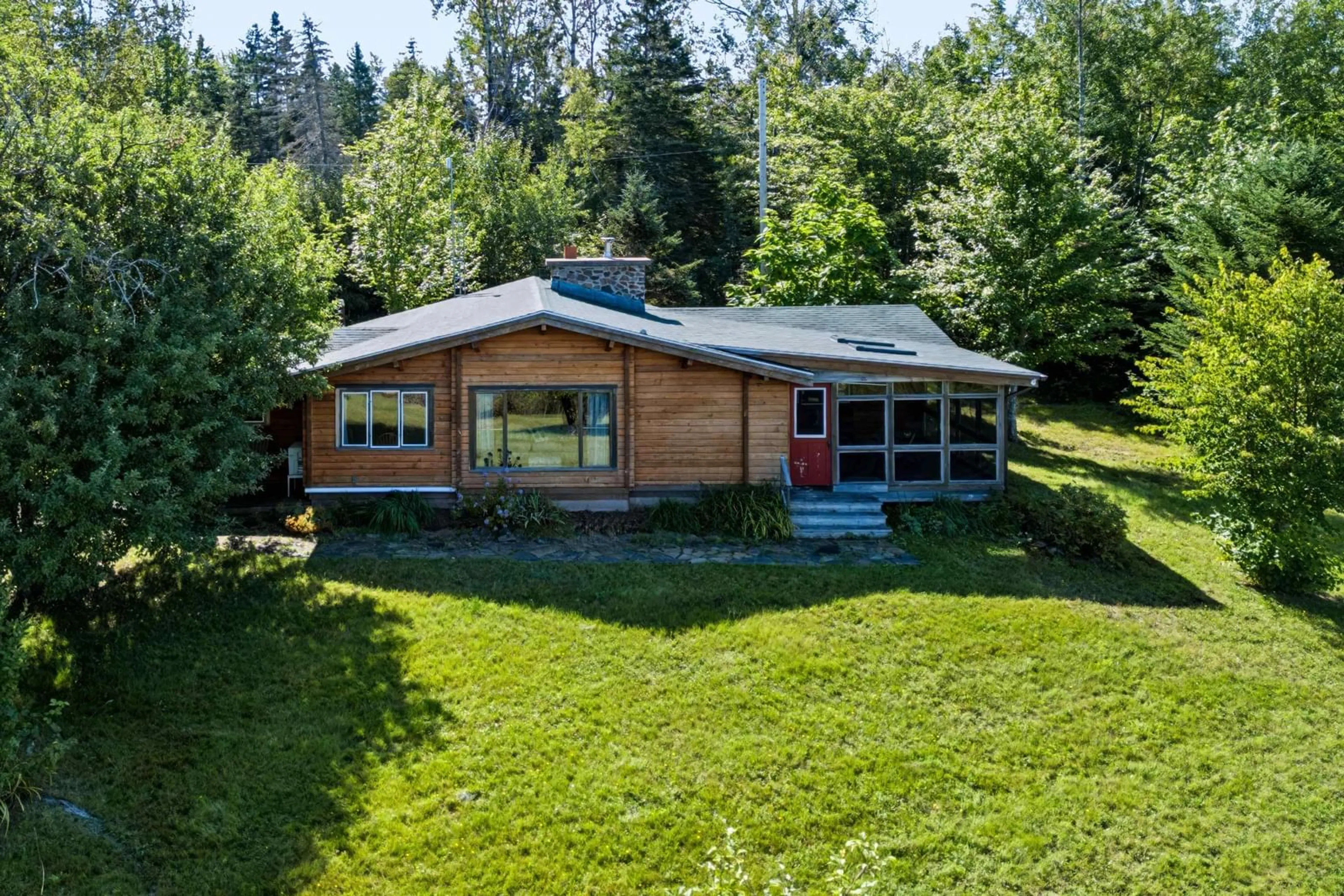 A pic from outside/outdoor area/front of a property/back of a property/a pic from drone, unknown for 8565 Highway 321, Rockley Nova Scotia B0K 1K0